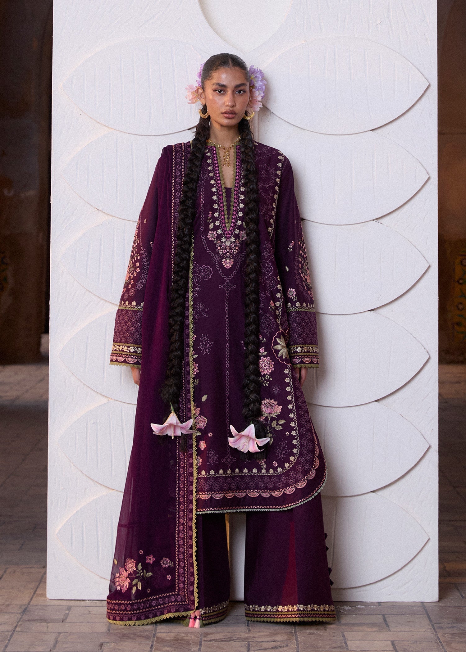 https://cdn.shopify.com/s/files/1/0016/9476/1035/files/Banafsh_2.jpg?v=1777024922
