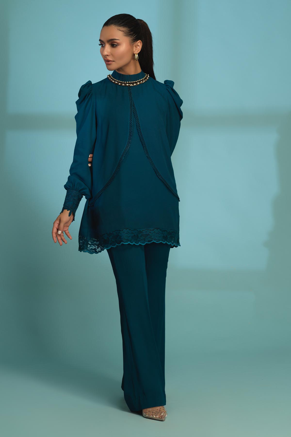 https://cdn.shopify.com/s/files/1/0412/9311/9639/products/Berylc.jpg?v=1755496750