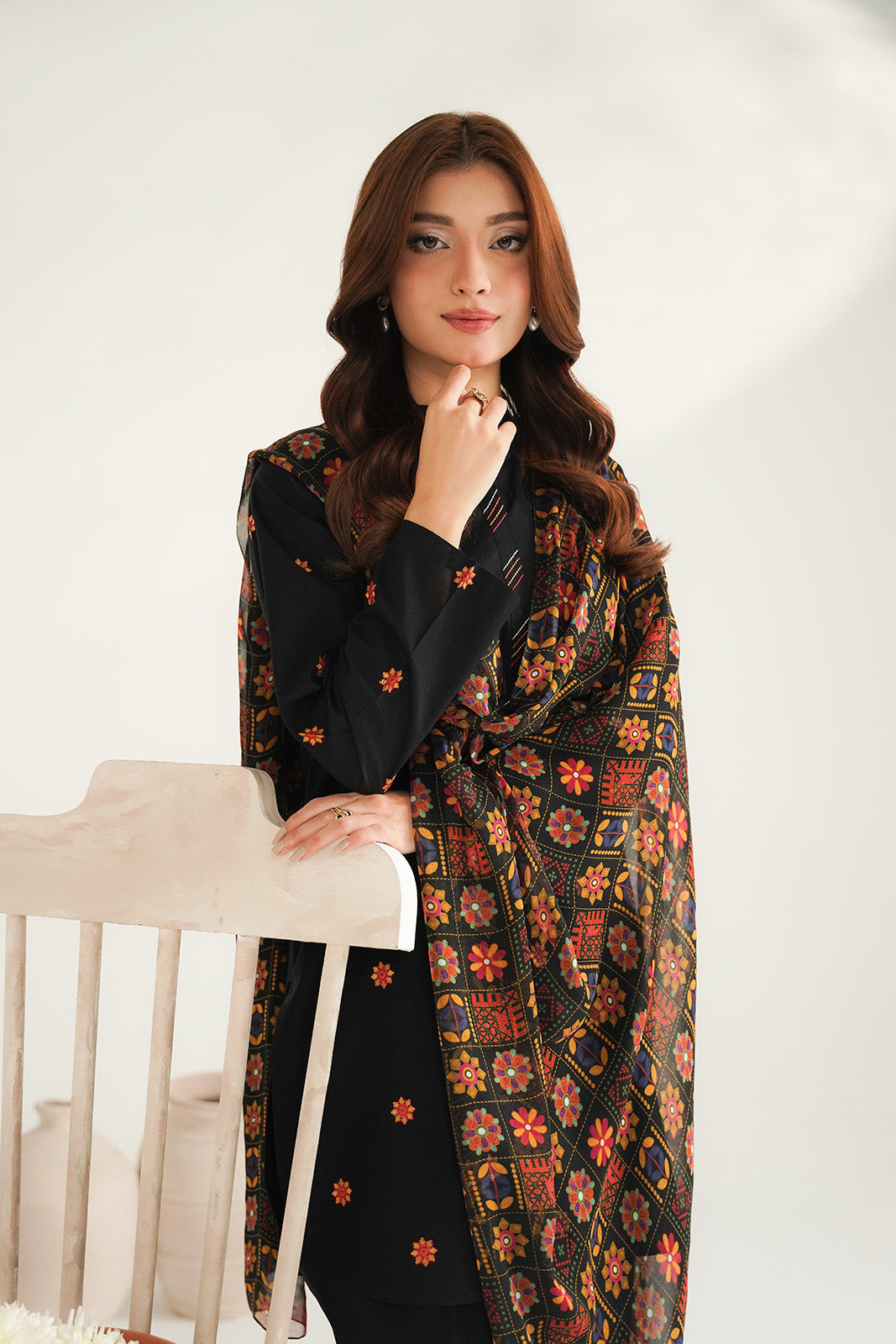 3 Piece Lawn Embroidered Unstitched Suit (UC0128)