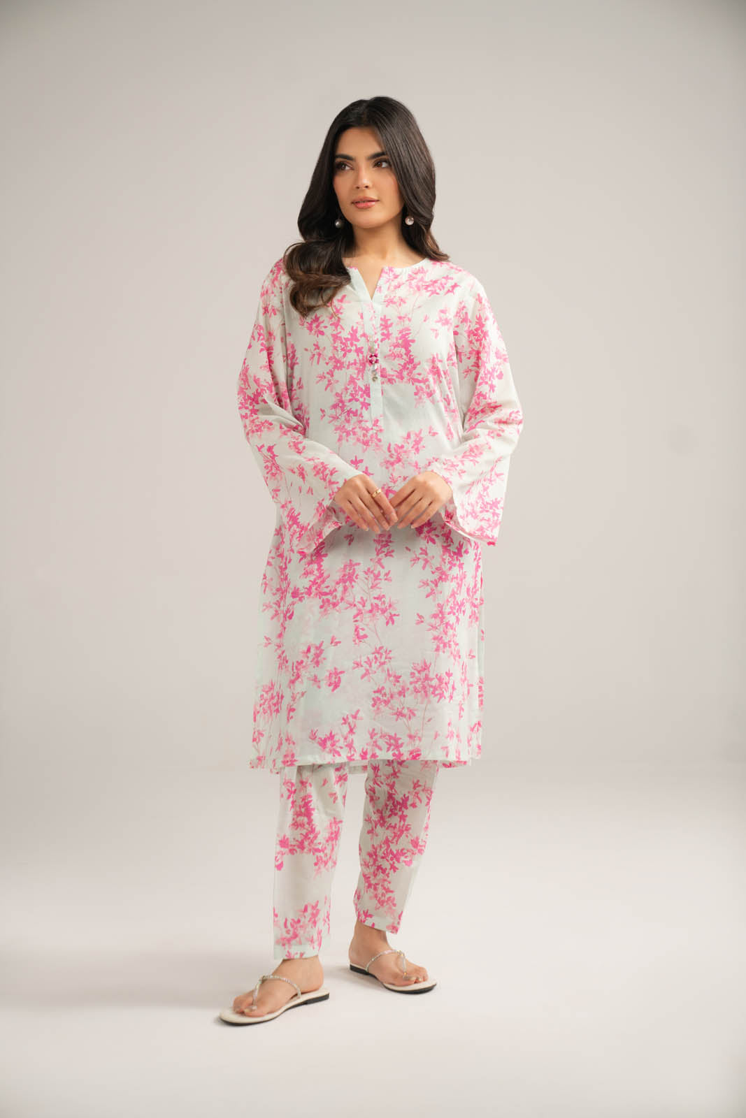 2 Piece Lawn Printed Unstitched Suit (UC0088)
