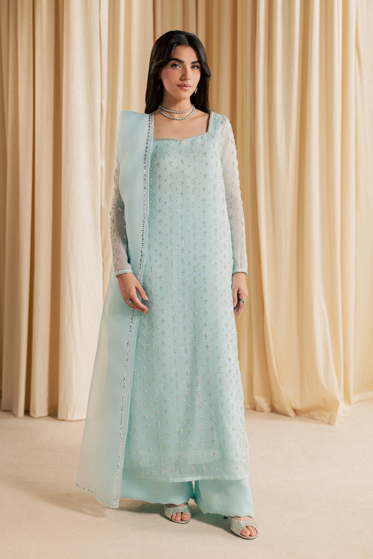 Brina 3Pc - Festive Luxe Pret