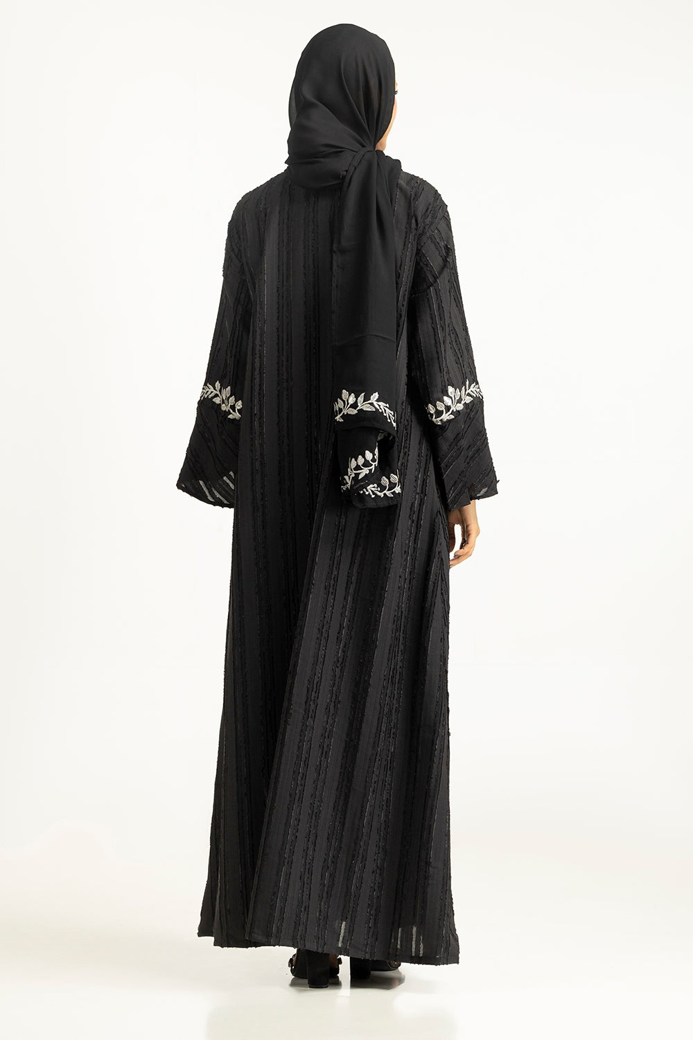 https://cdn.shopify.com/s/files/1/0706/3253/8159/files/BrochiaGeorgetteEmbroideredAbayaWithEmbroideredScarfIPAB-22160_back.jpg?v=1765866064