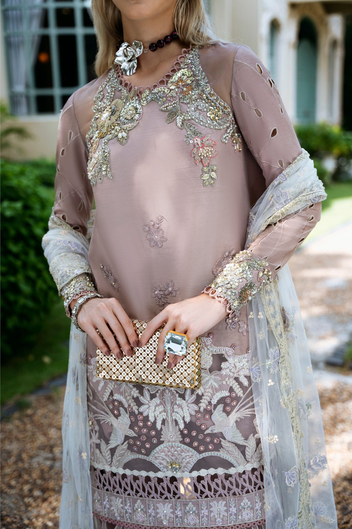 Mysie by Tahira