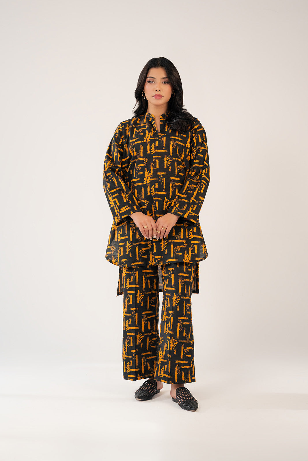 2 Piece Printed Slub Khaddar Printed Suit (CF0177)