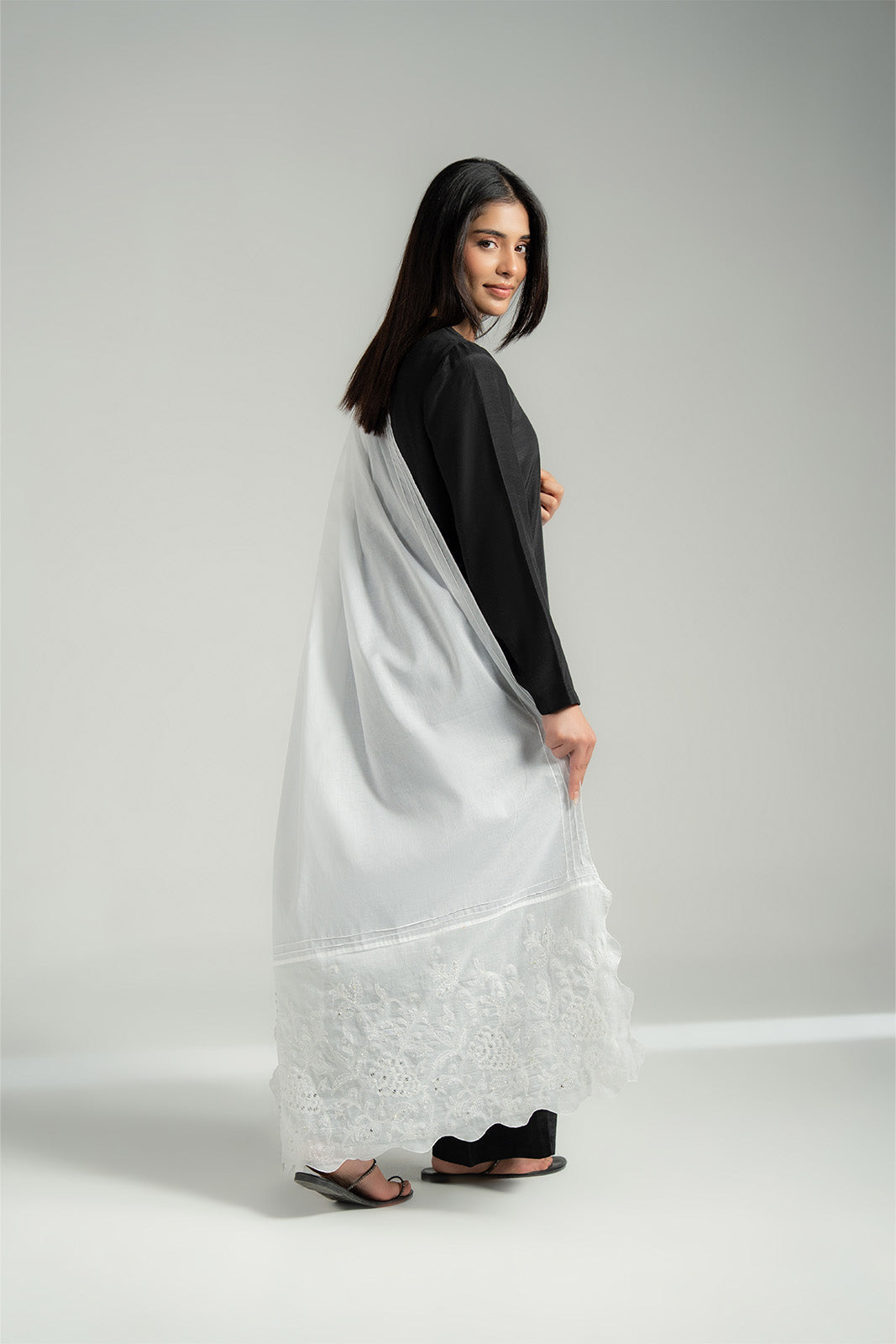 1 Piece Lawn Embroidered Shawl (CH0068)