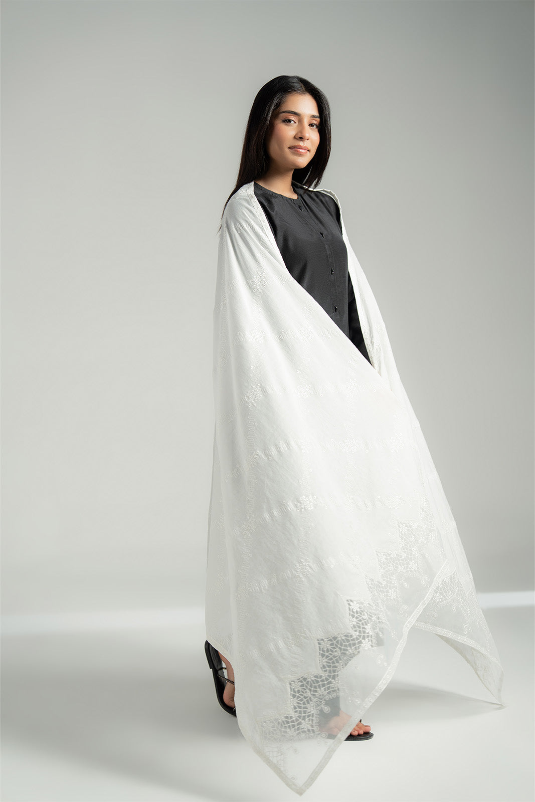 1 Piece Lawn Embroidered Shawl (CH0070)