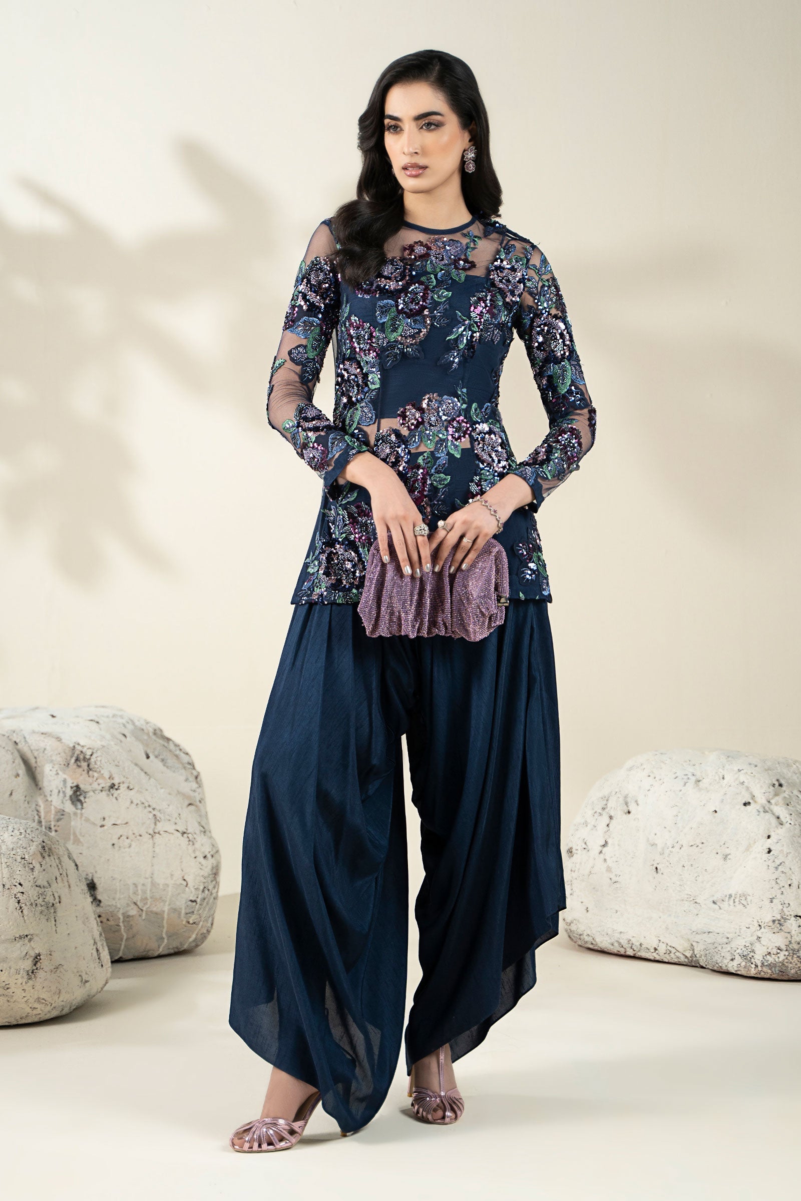 https://cdn.shopify.com/s/files/1/0620/8788/9062/files/CH2511MidnightBlue_S_Front_A.jpg?v=1758958218