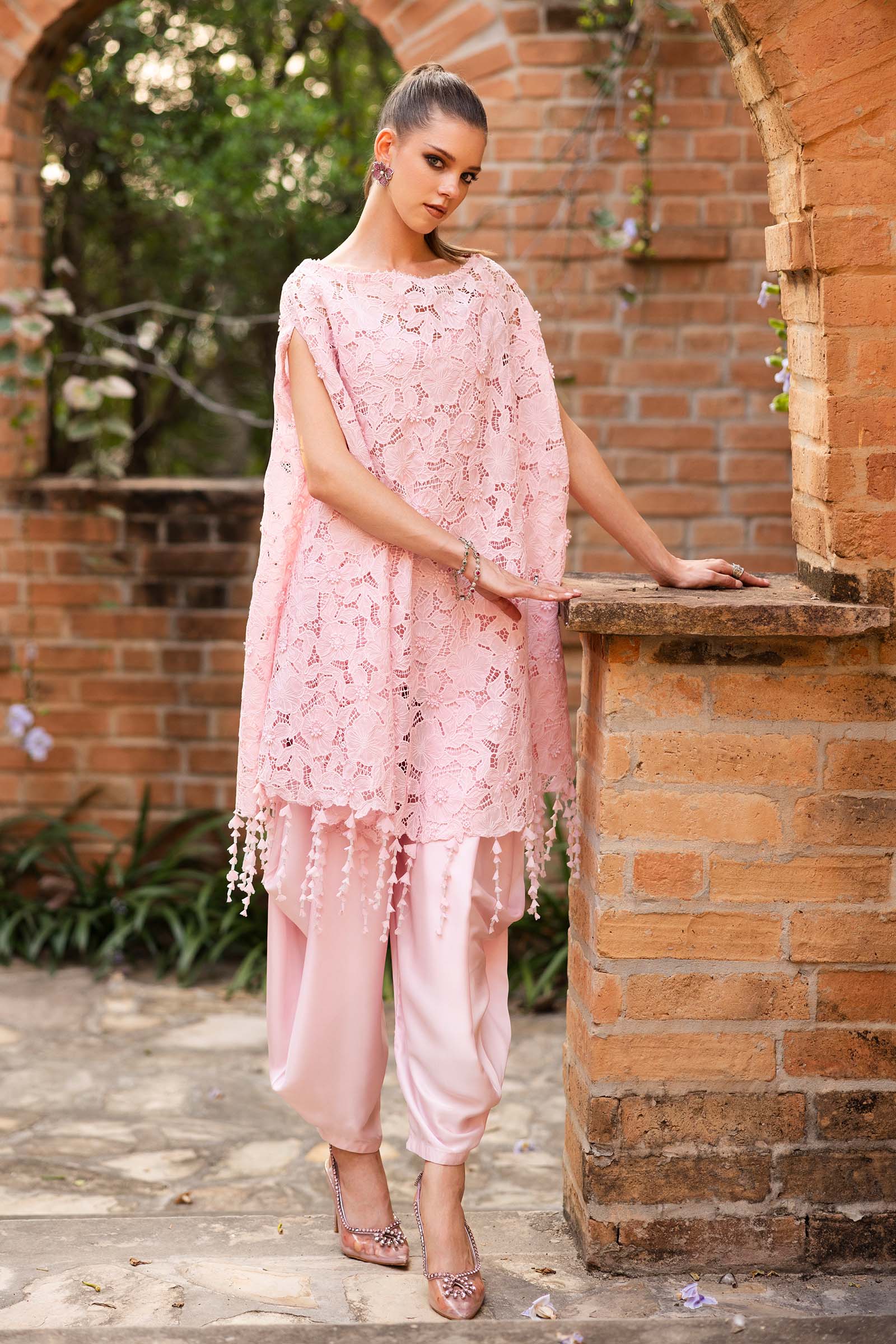 https://cdn.shopify.com/s/files/1/0620/8788/9062/files/CH2602PastelPinkFront_B.jpg?v=1771600834