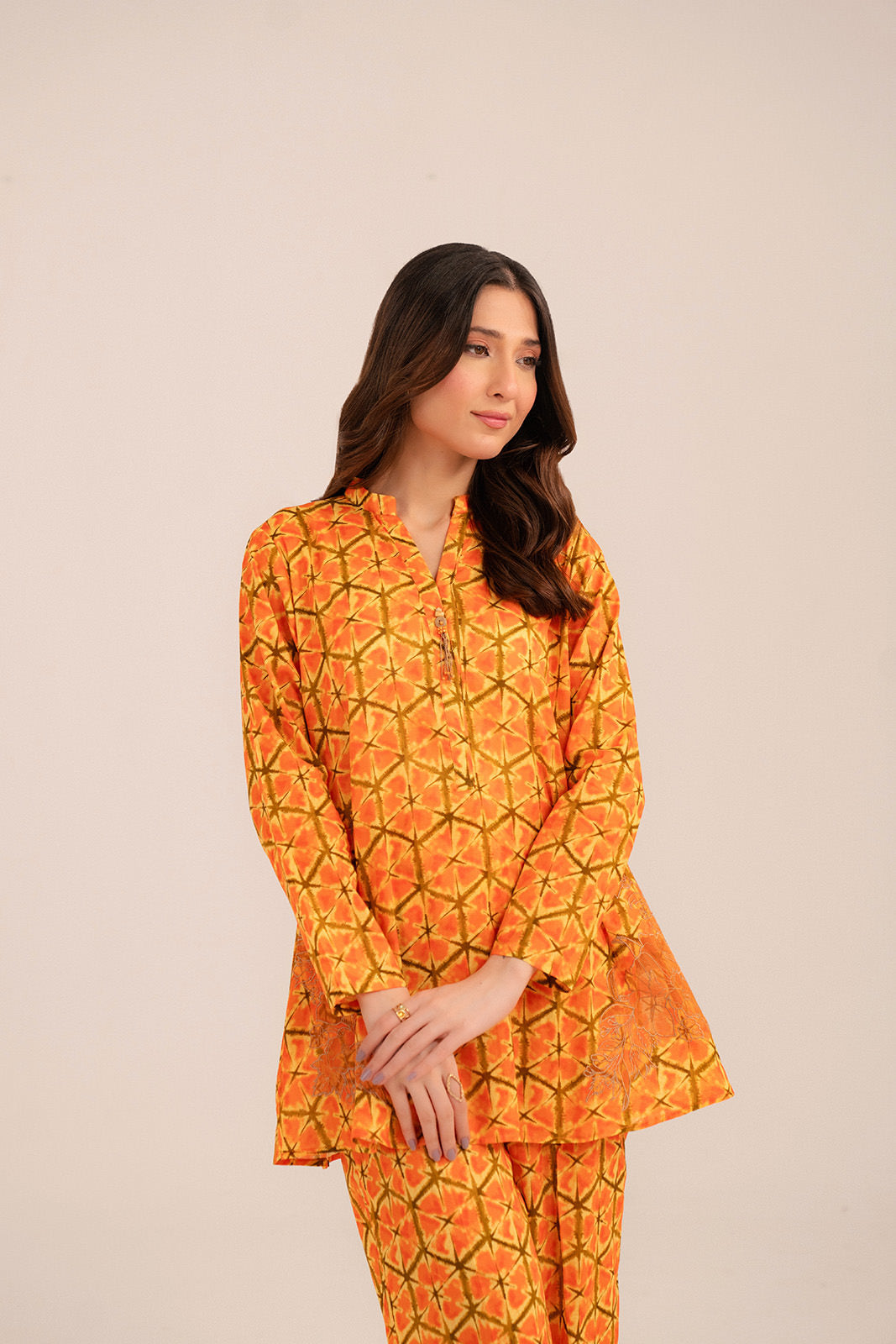 2 Piece Printed Lawn Printed Suit (CP0235)
