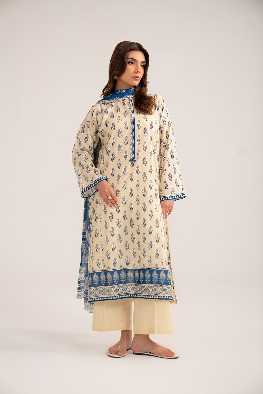 3 Piece Printed Lawn Printed Suit (CP0381)