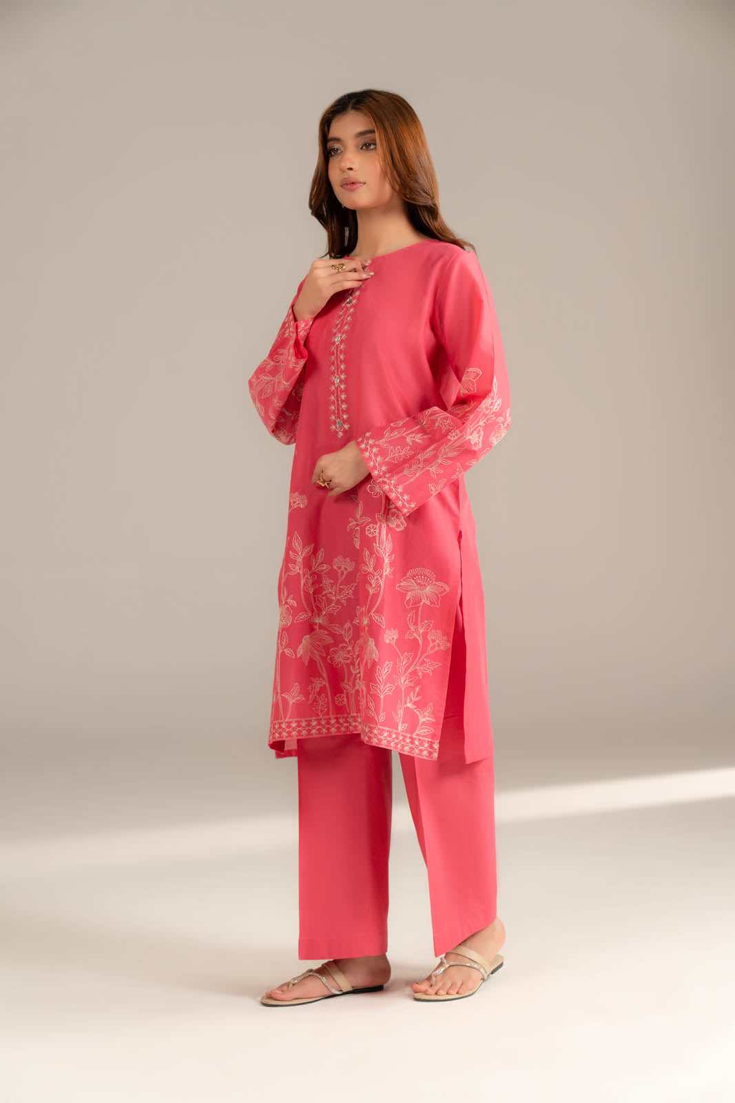 2 Piece Lawn Embroidered Suit (CS0498)
