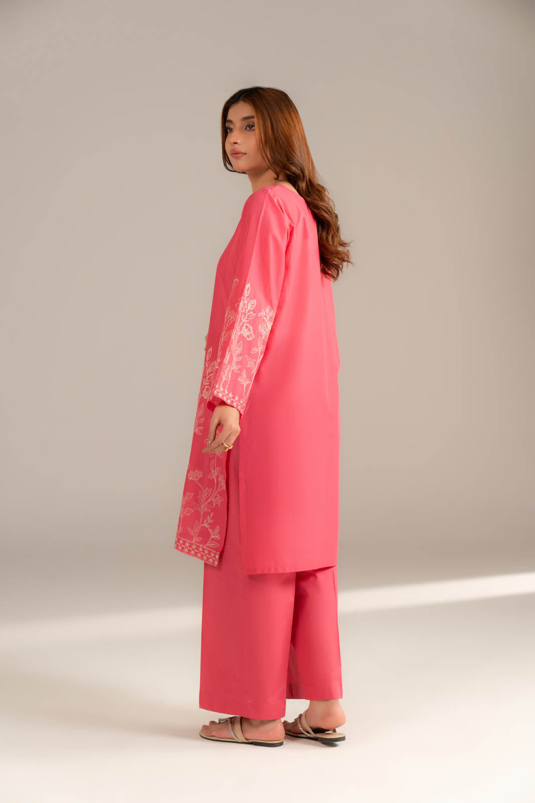 2 Piece Lawn Embroidered Suit (CS0498)