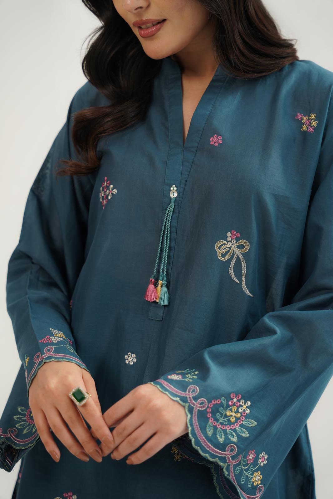 2 Piece Lawn Embroidered Suit (CS0528)