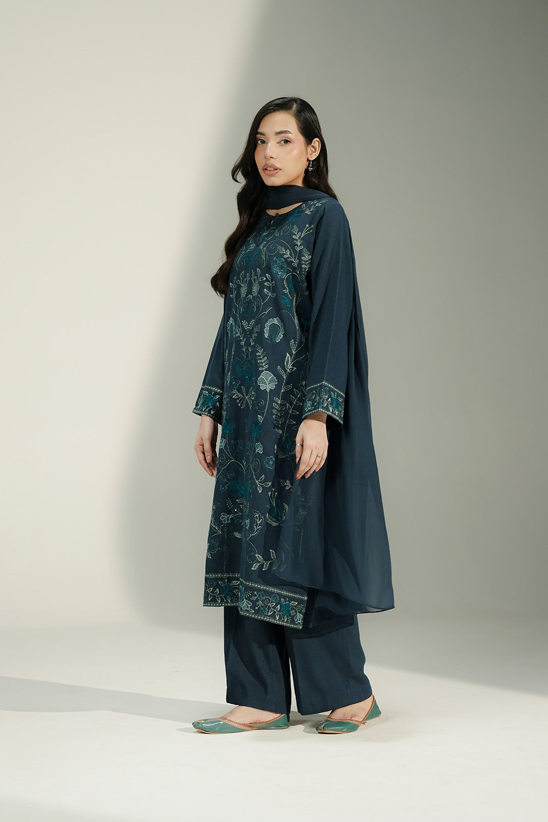 3 Piece Cotton Karandi Embroidered Suit (CS0724)
