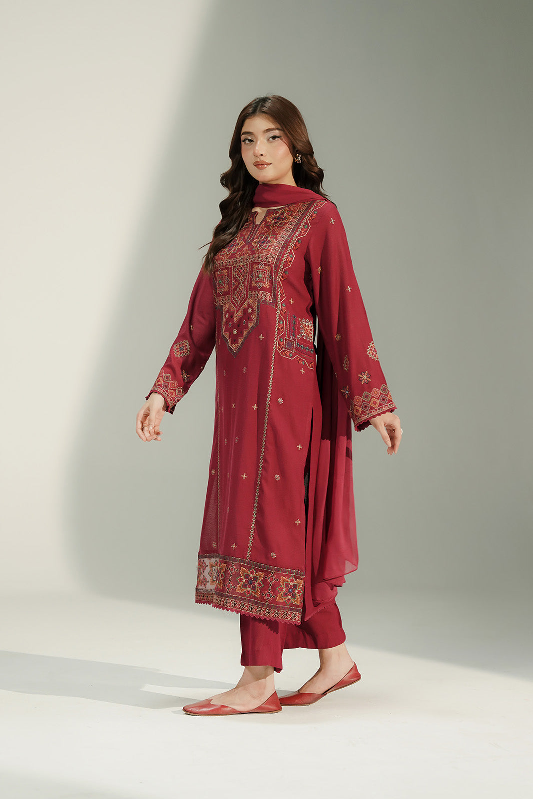 3 Piece Lawn Karandi Embroidered Suit (CS0728)