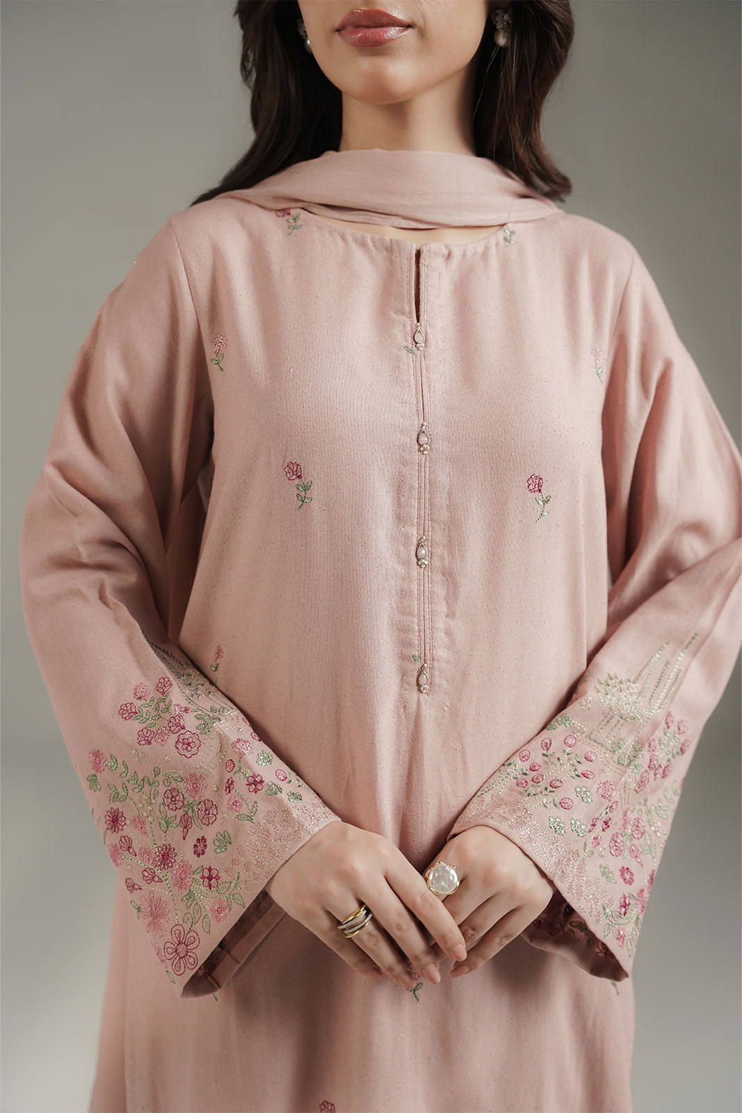 3 Piece Lawn Karandi Embroidered Suit (CS0729)