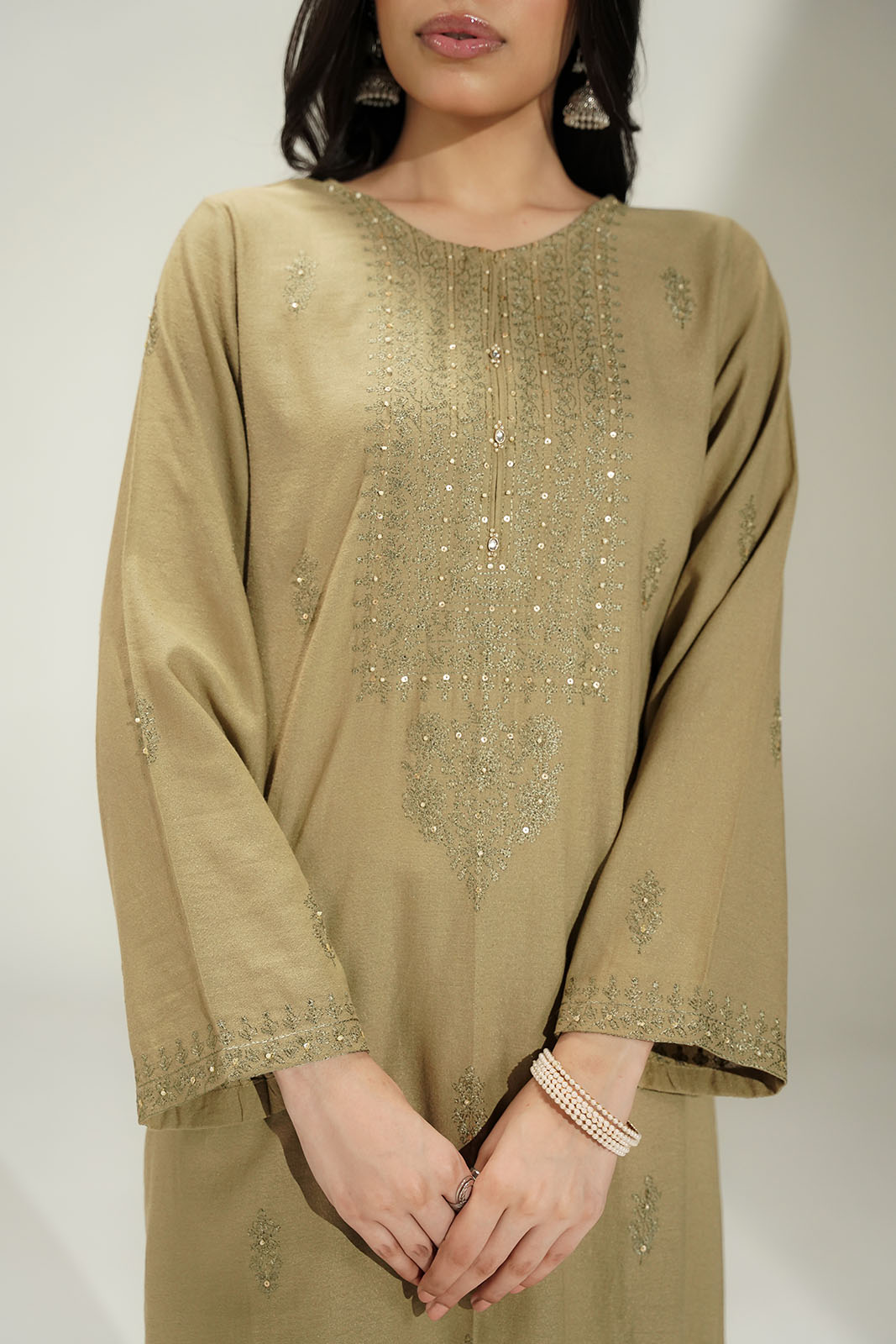 2 Piece Lawn Karandi Embroidered Suit (CS0730)