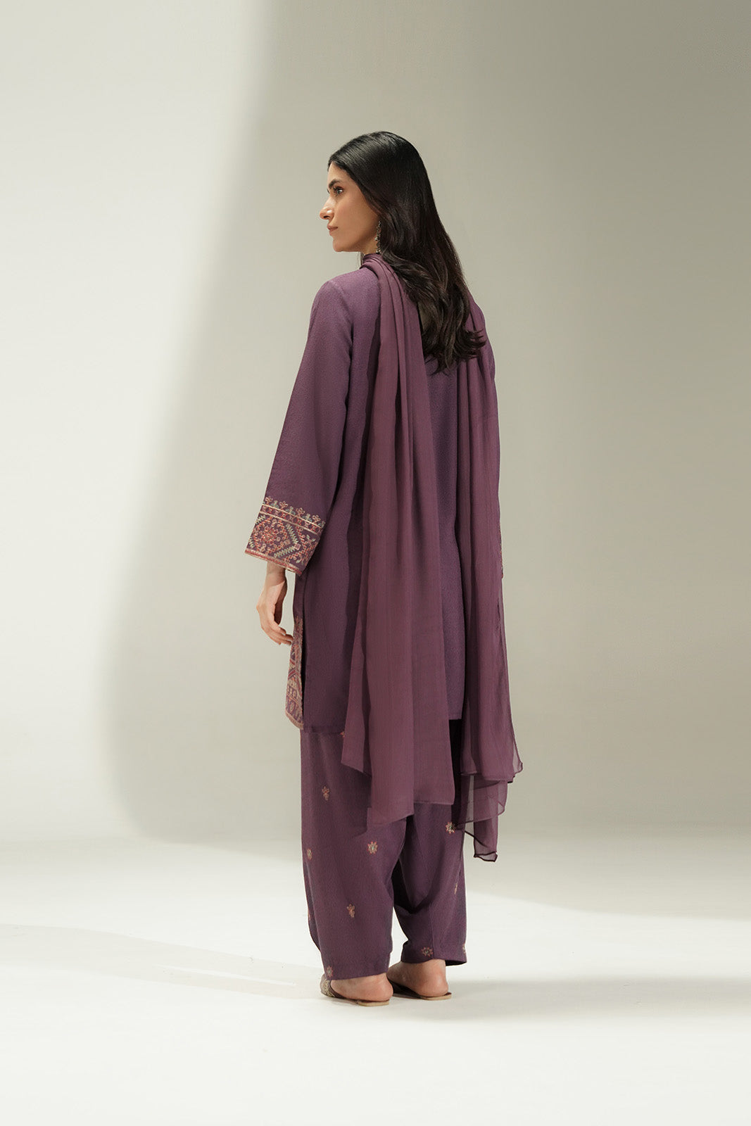 3 Piece Lawn Karandi Embroidered Suit (CS0762)