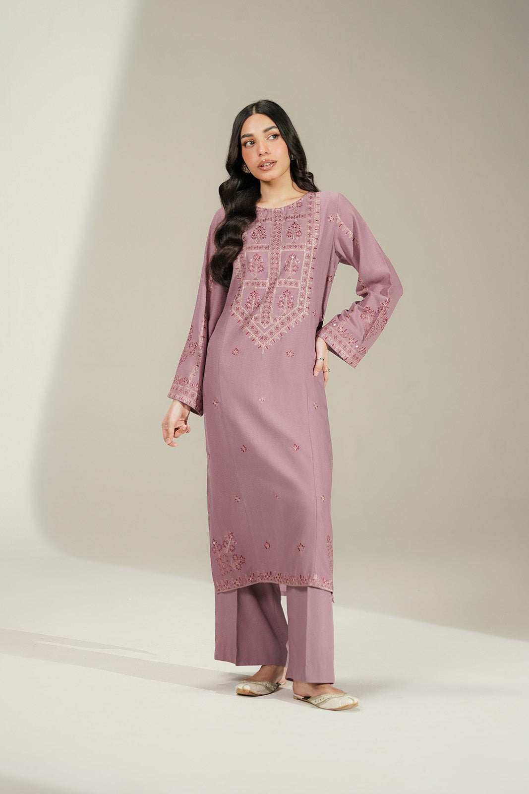 2 Piece Lawn Karandi Embroidered Suit (CS0780)