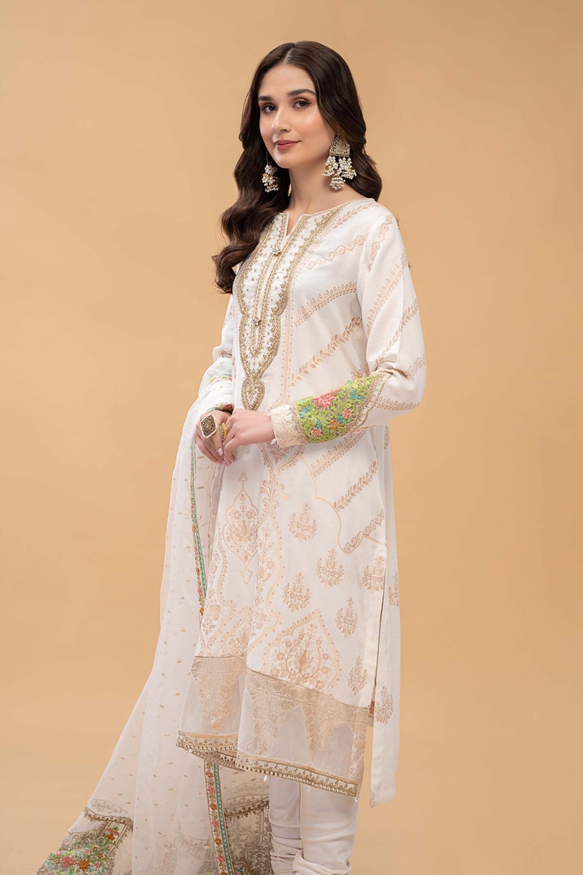 Suit Ivory CSS-604