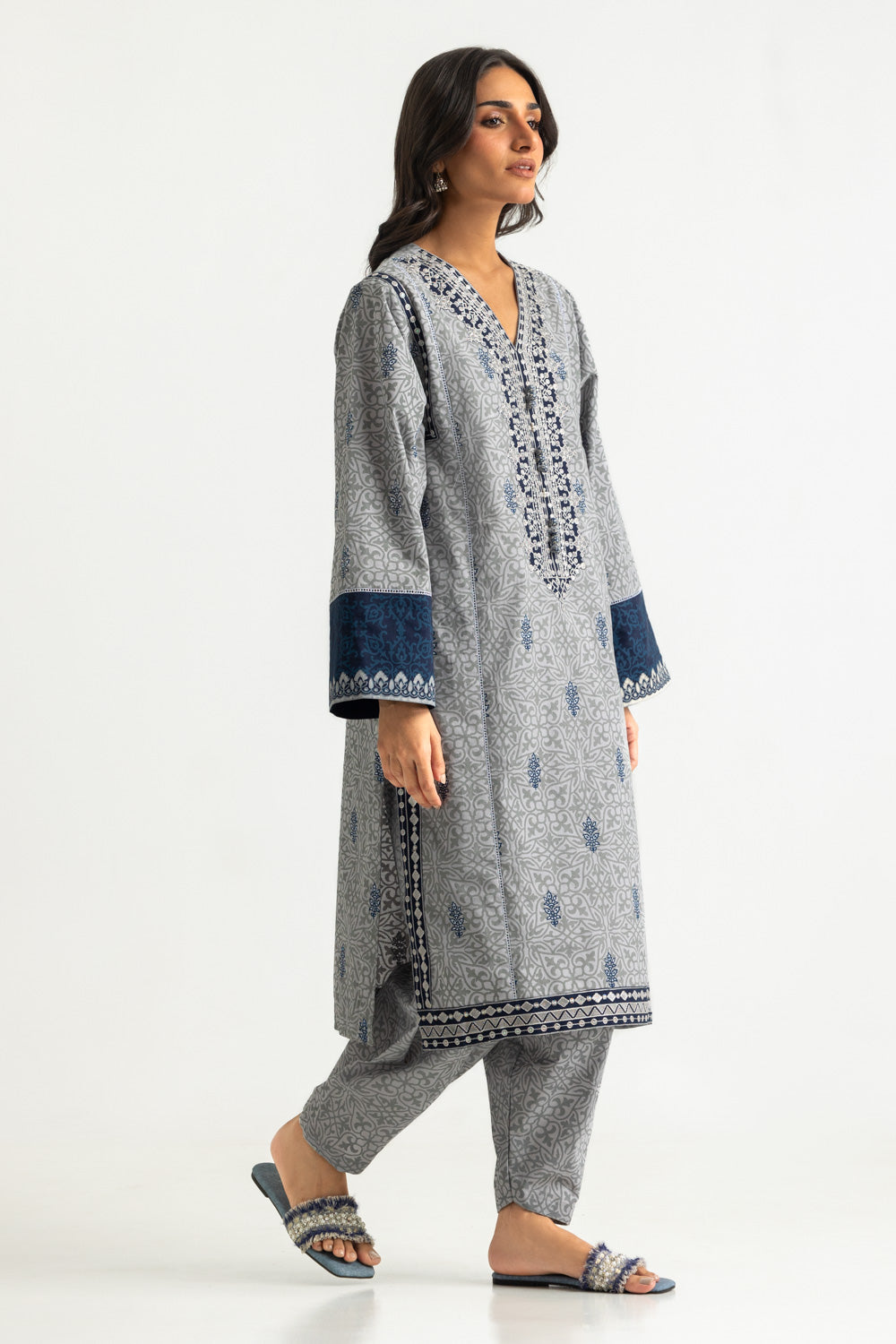 Cambric Printed Co-Ord Set With Embroidered