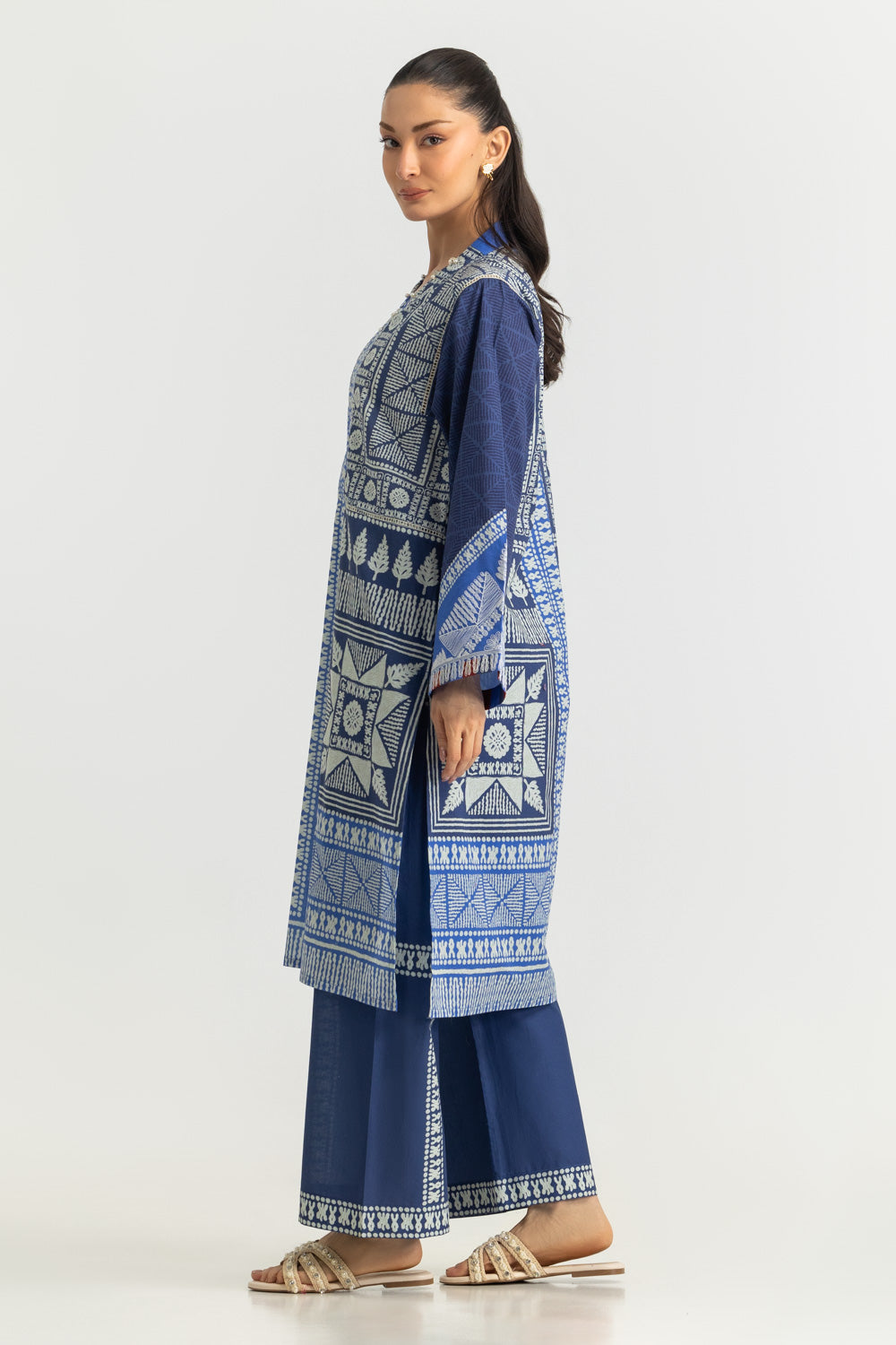Cambric Printed Co-Ord Set With Embroidered