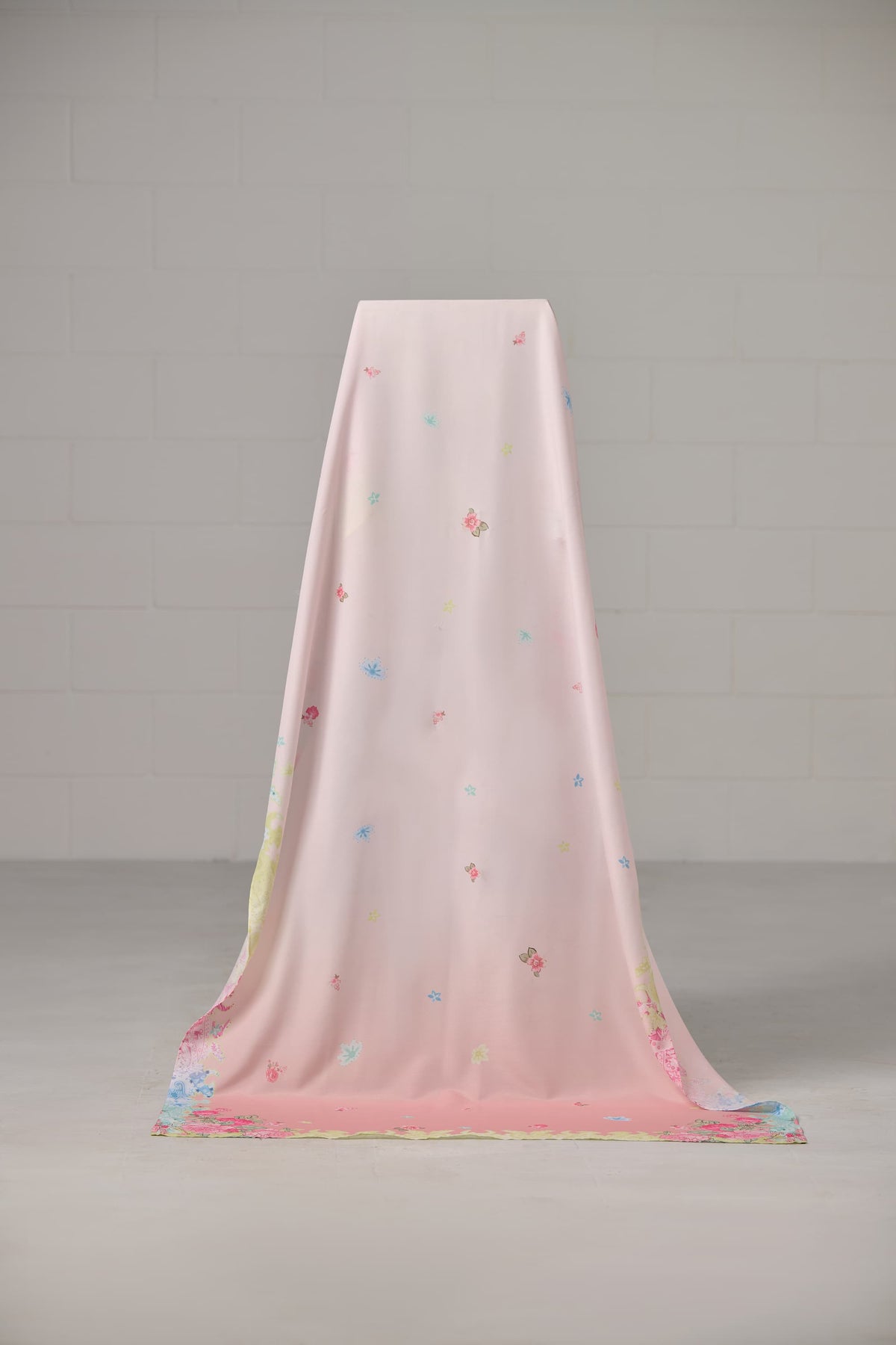Prism Dupatta