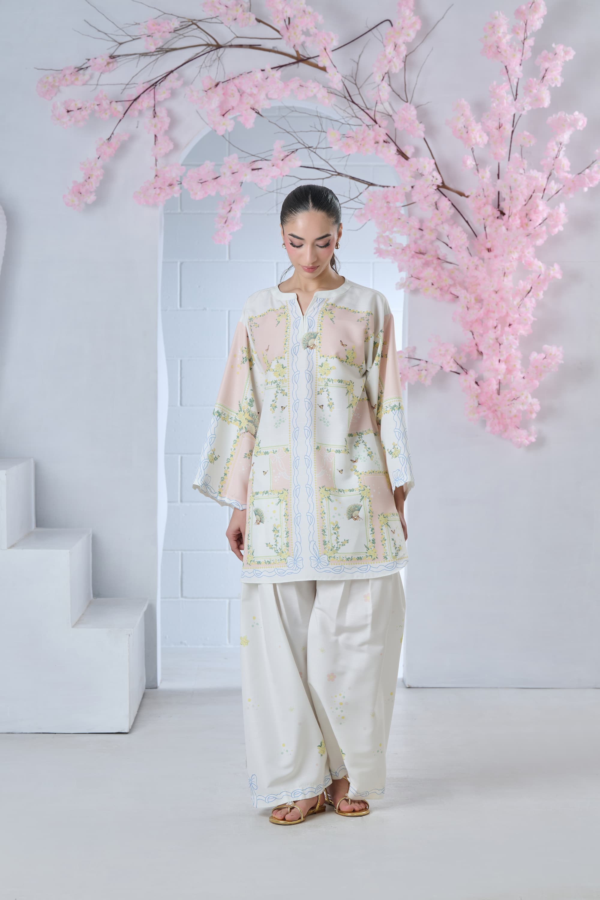 Floral Maze 2-Piece