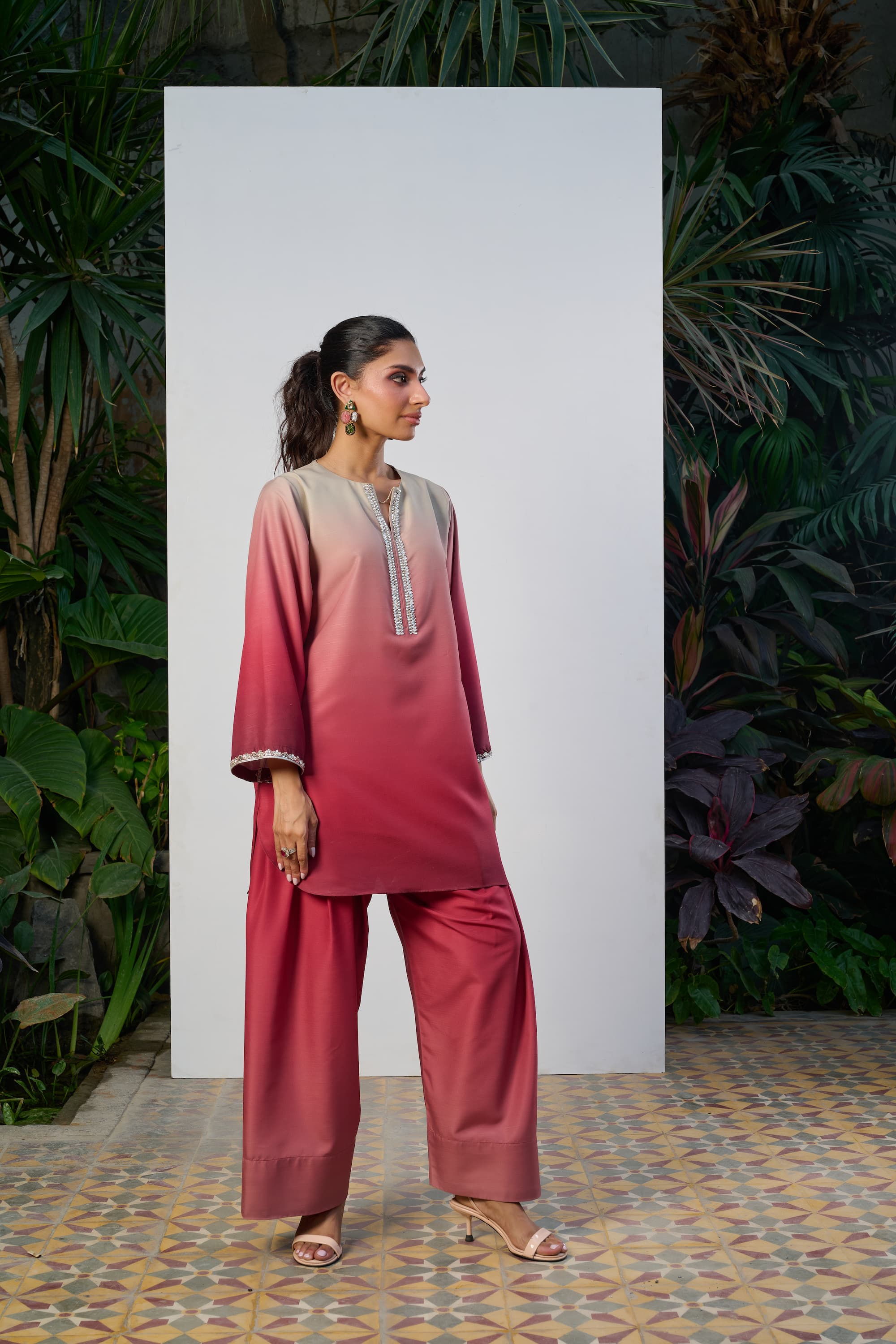 Surkh 2-Piece