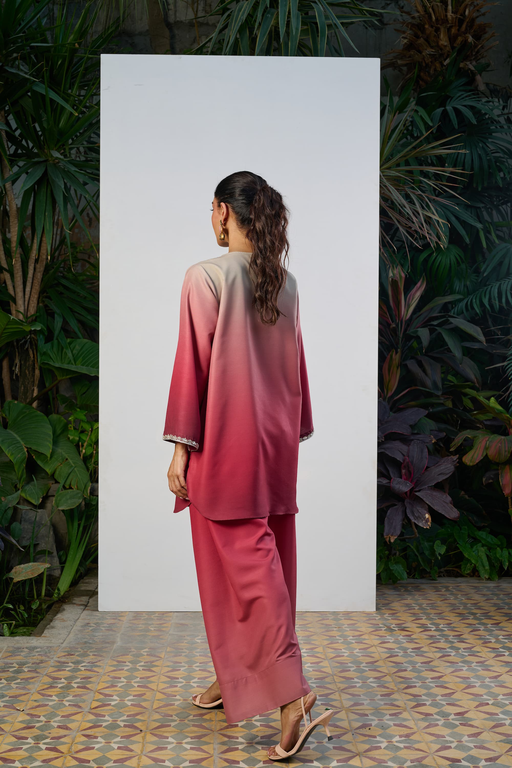 Surkh 2-Piece