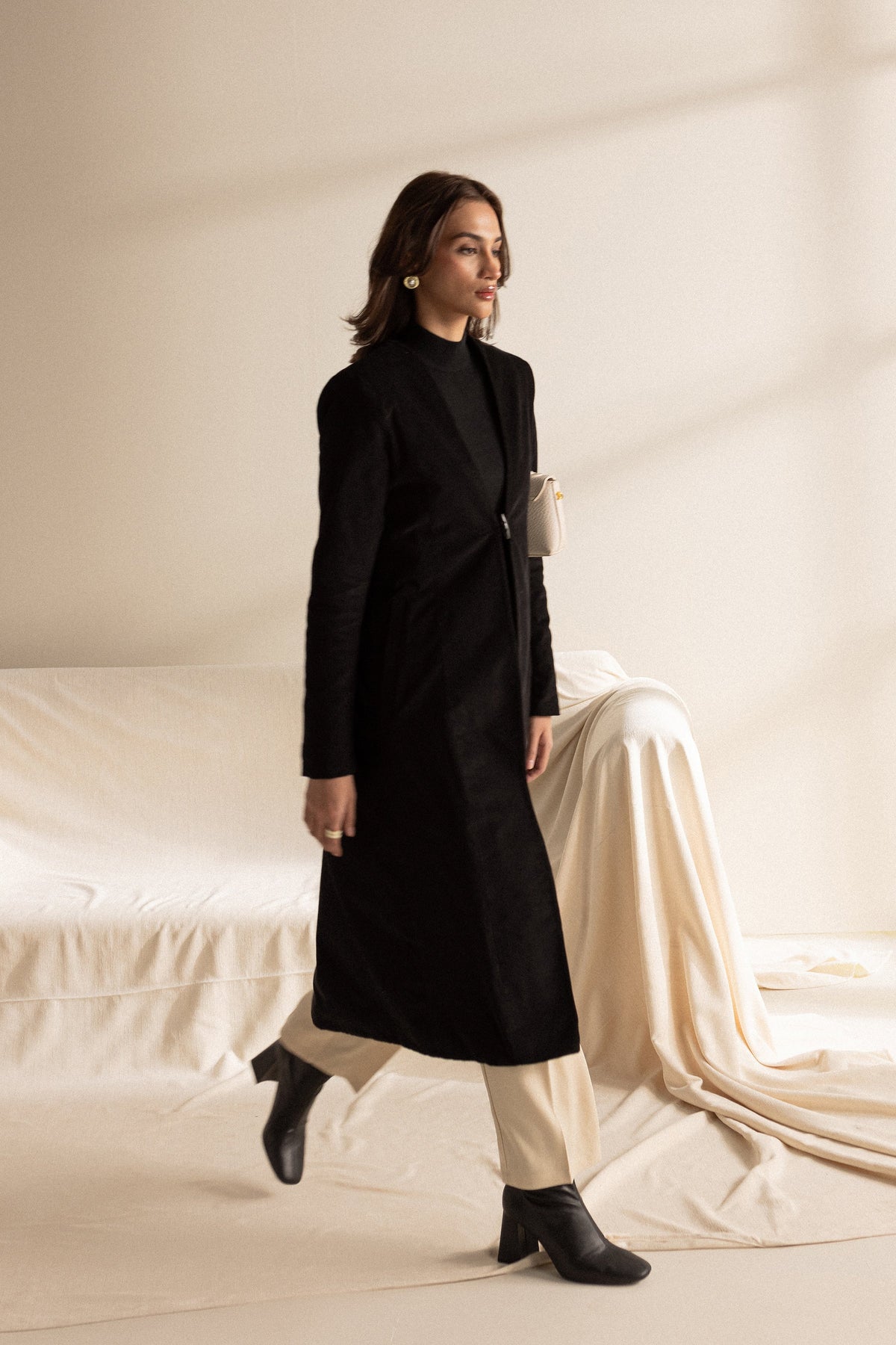 Comet Black | Long Coat