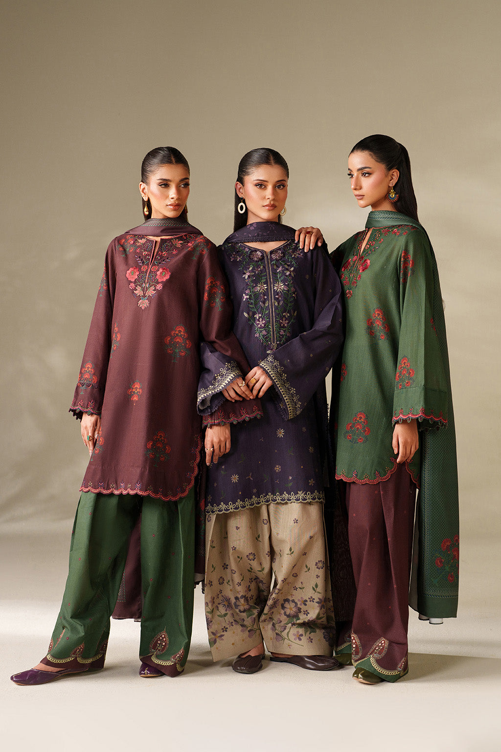 UE-562 Printed Khaddar