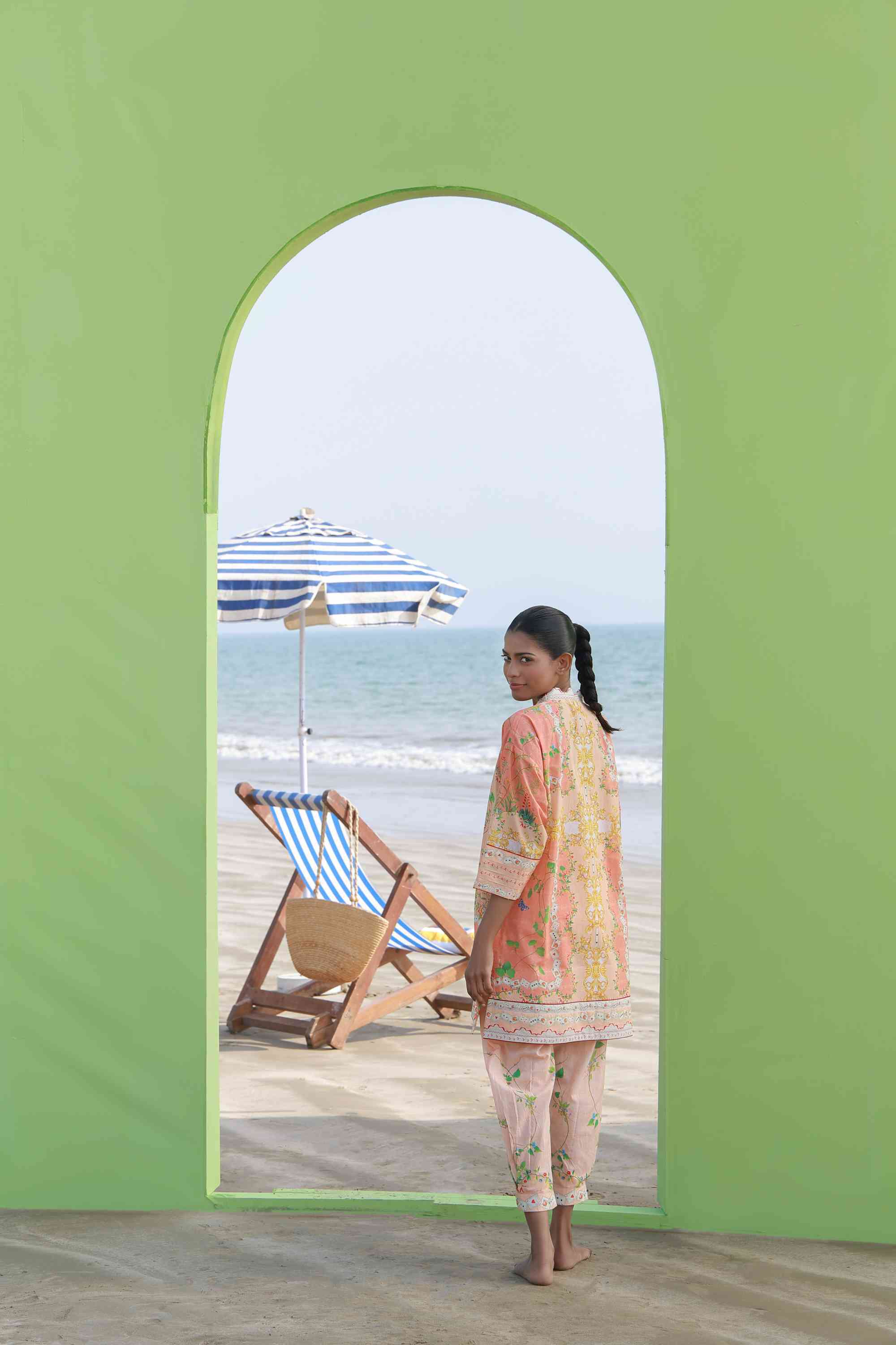 https://cdn.shopify.com/s/files/1/0663/9616/0233/files/CoralVineyard_4.jpg?v=1775739788