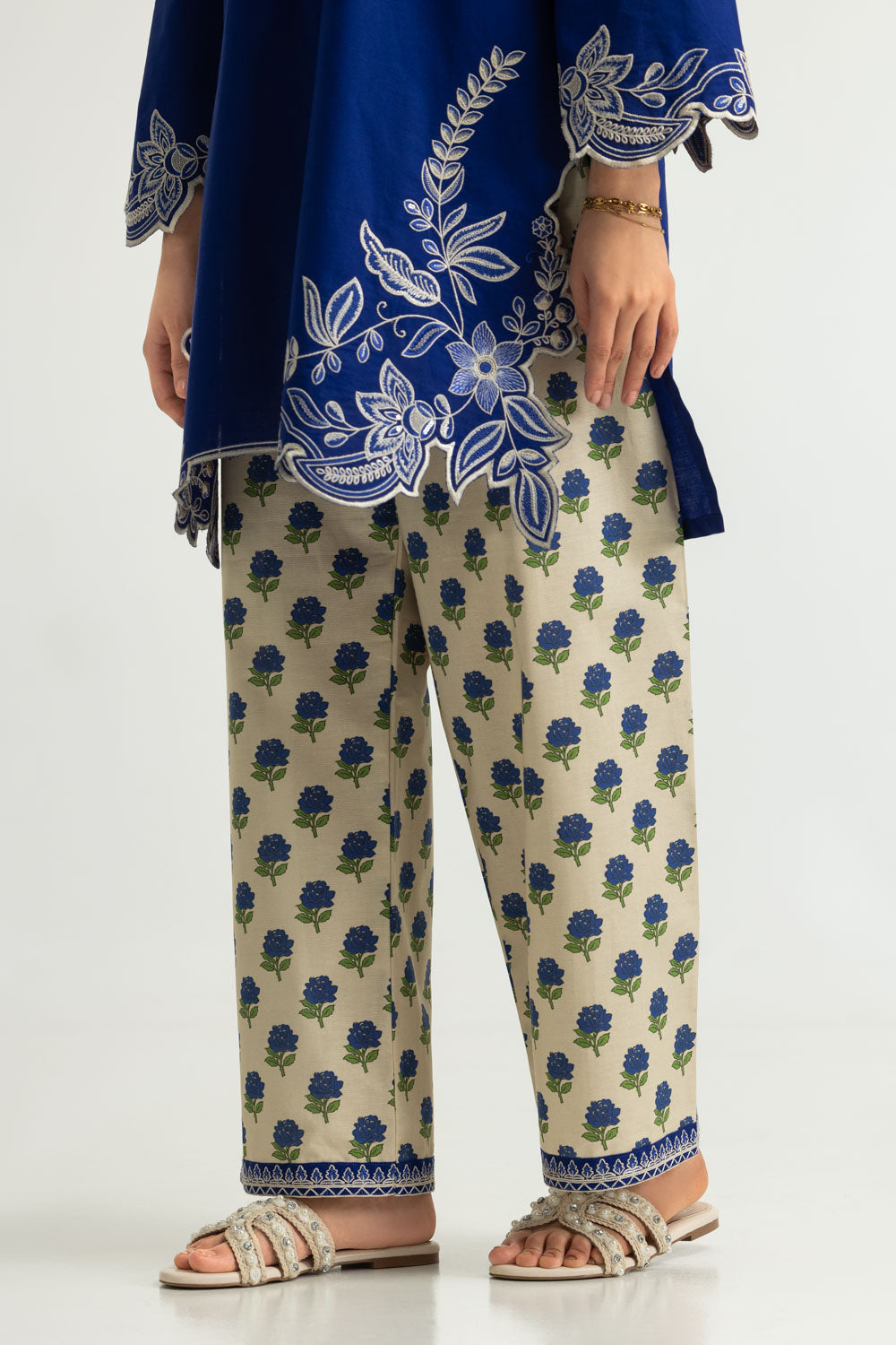 Cotton Bana Dora Printed Co-Ord Set With Embroidered