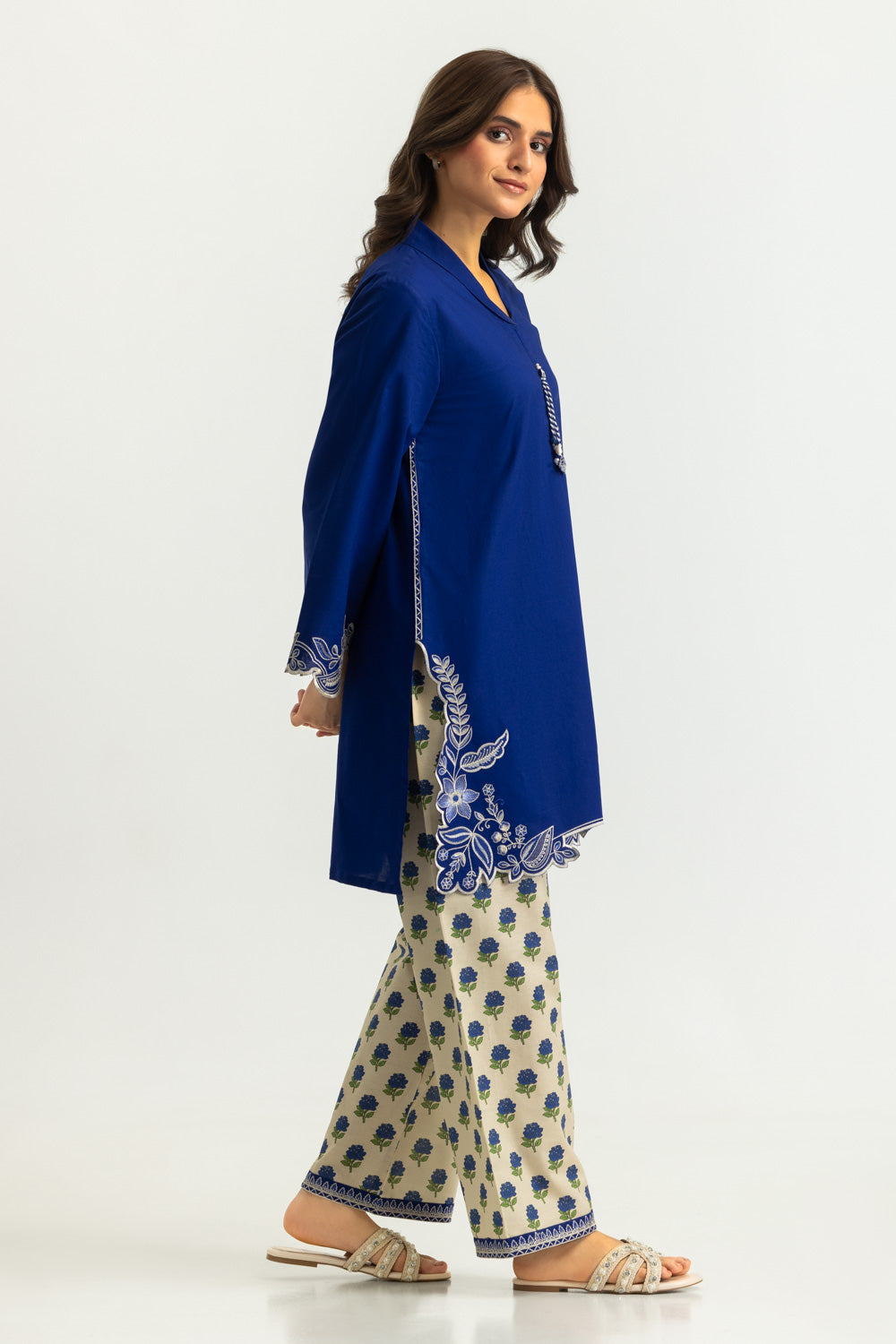 Cotton Bana Dora Printed Co-Ord Set With Embroidered