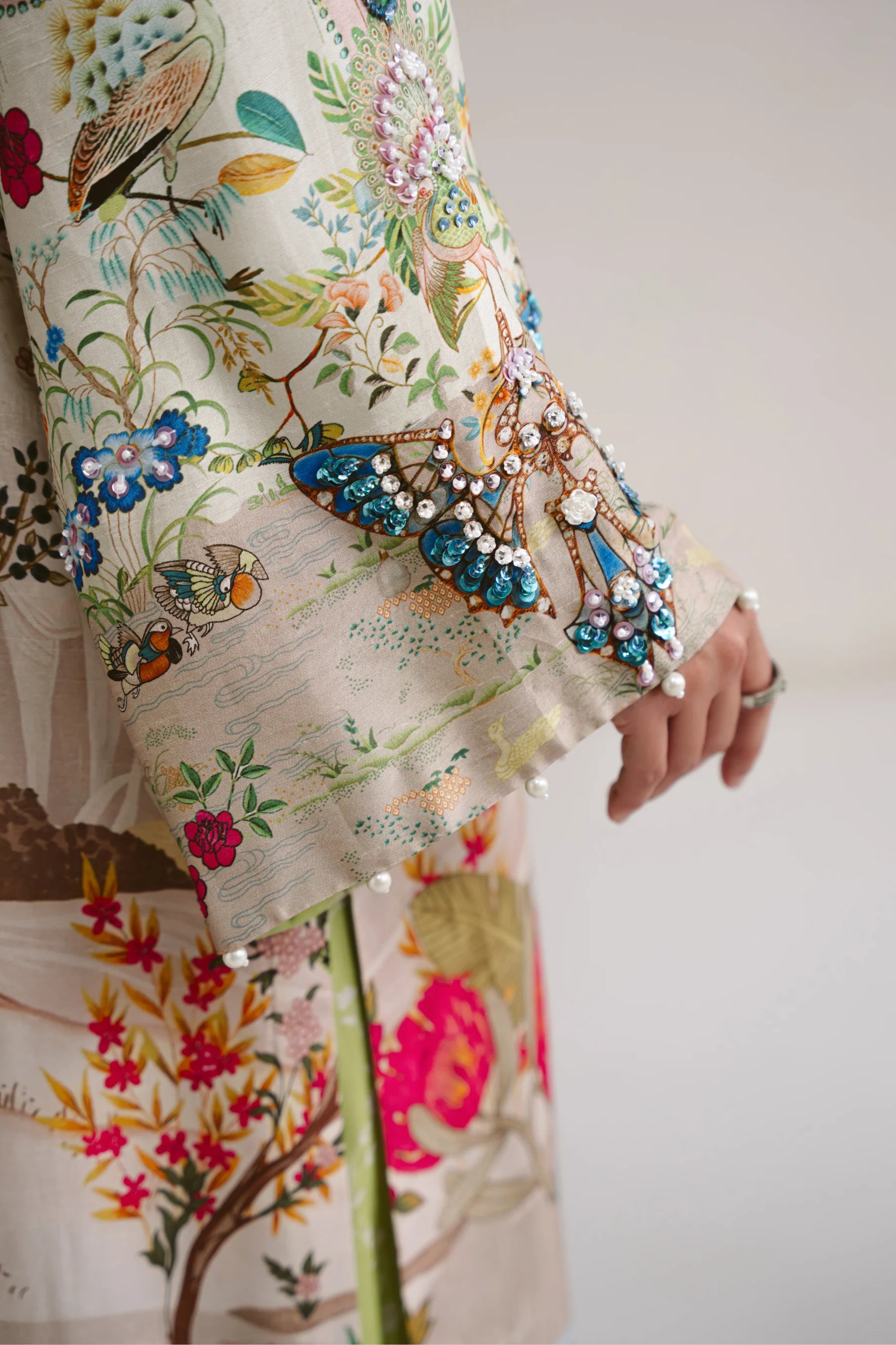 Opaline Garden (D-02)