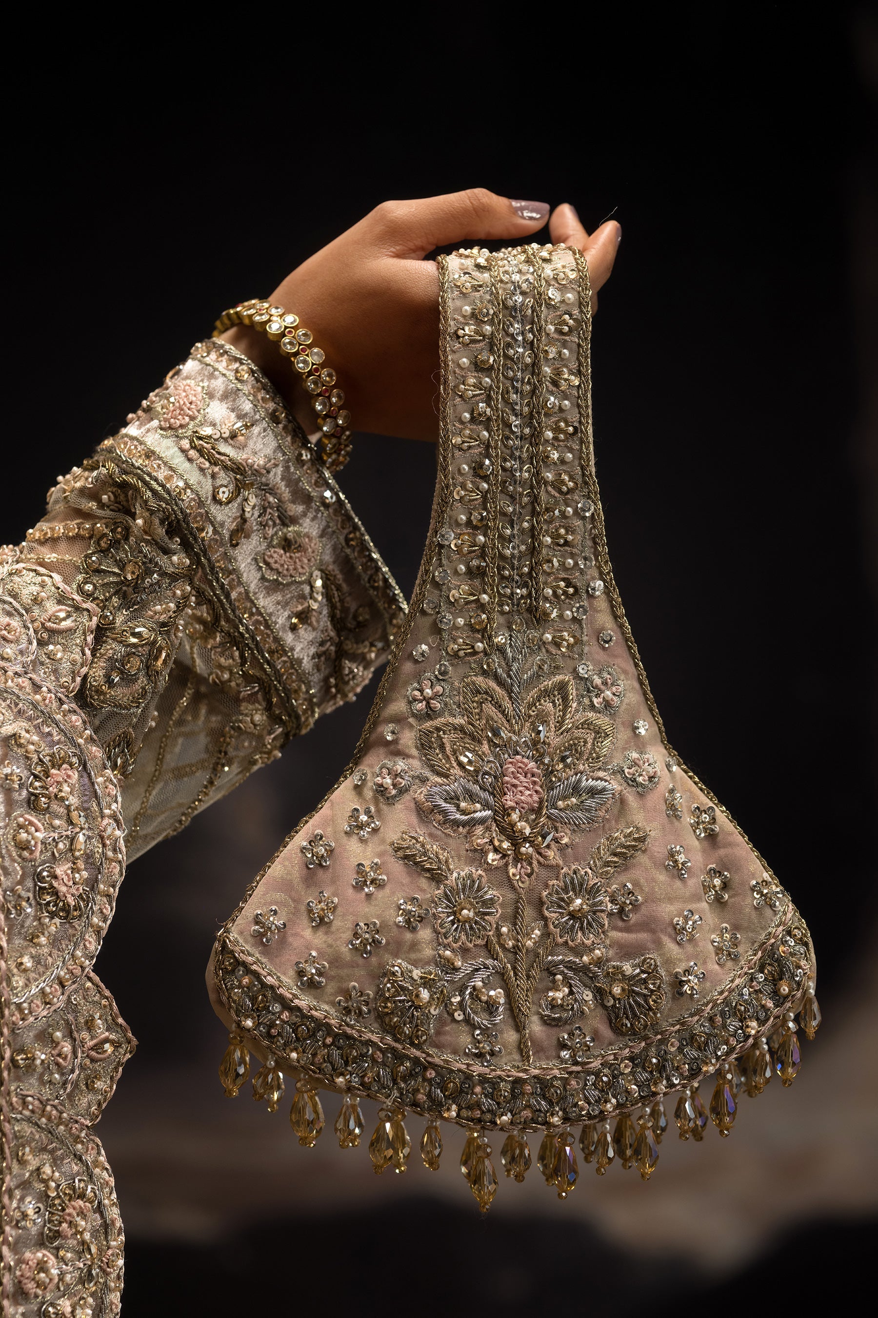 Mughlai Raani Coral and Ivory Set (D-02)