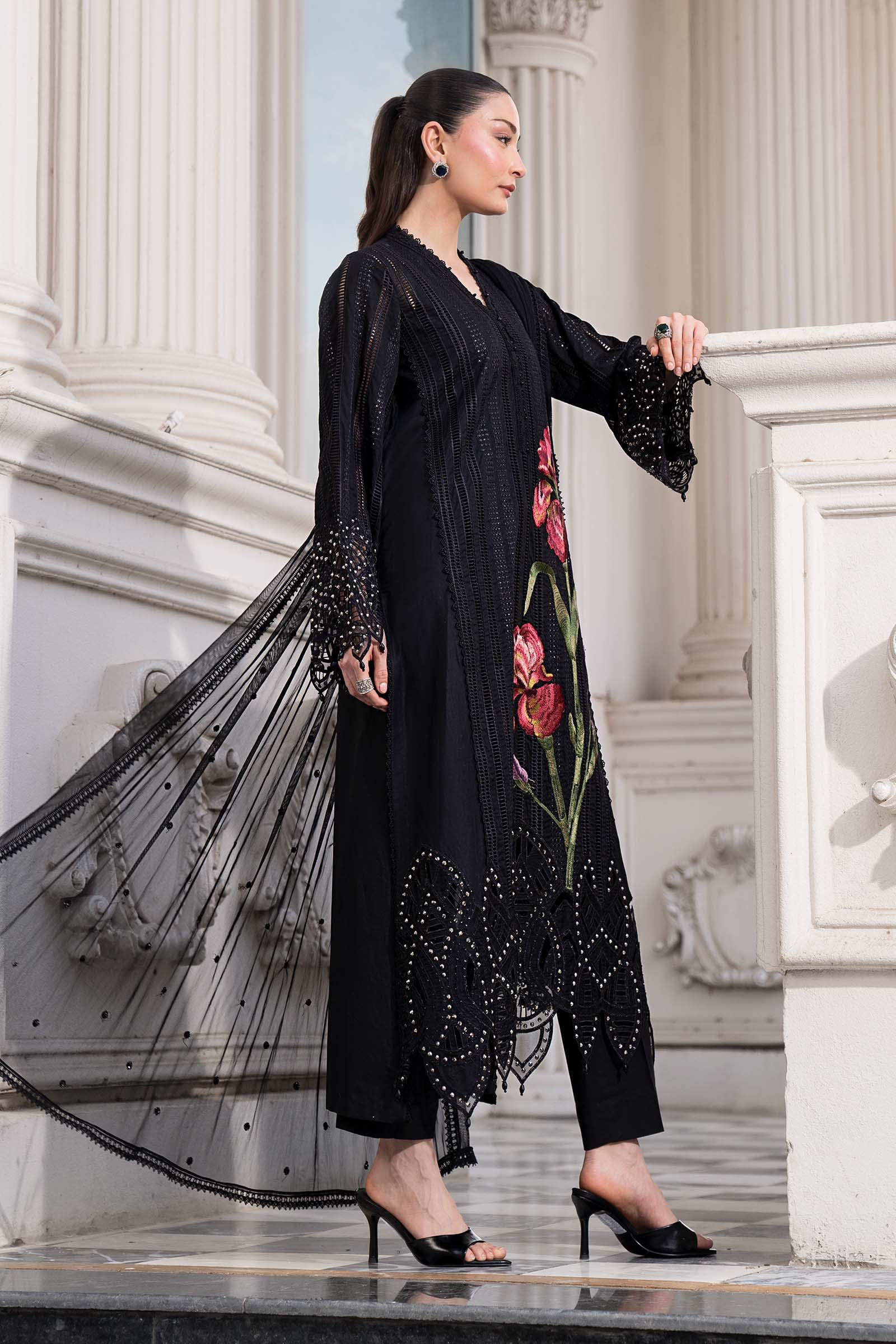 3 Piece Embroidered Lawn Suit
