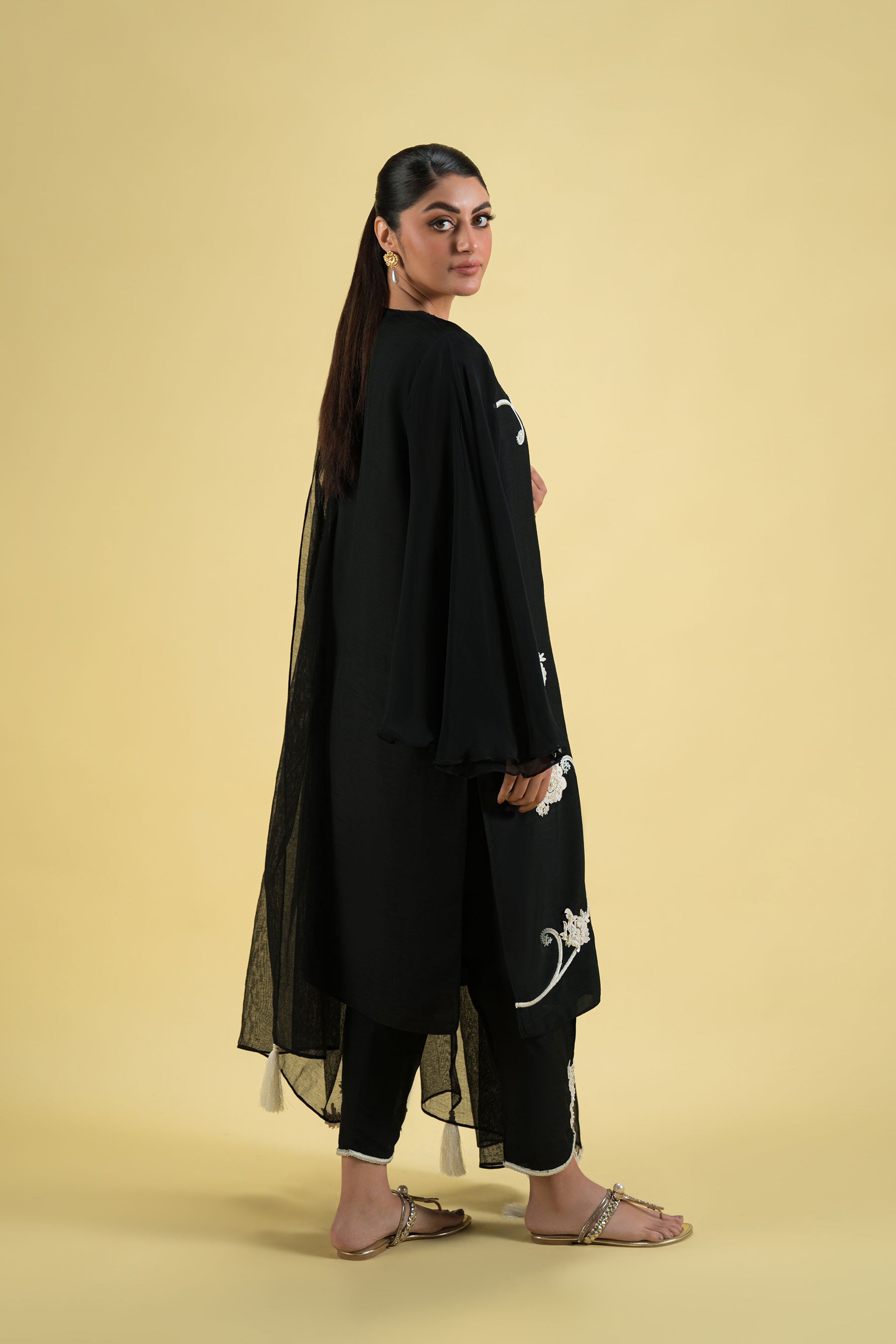 Black Kurta Shalwar Set (D-11-B)