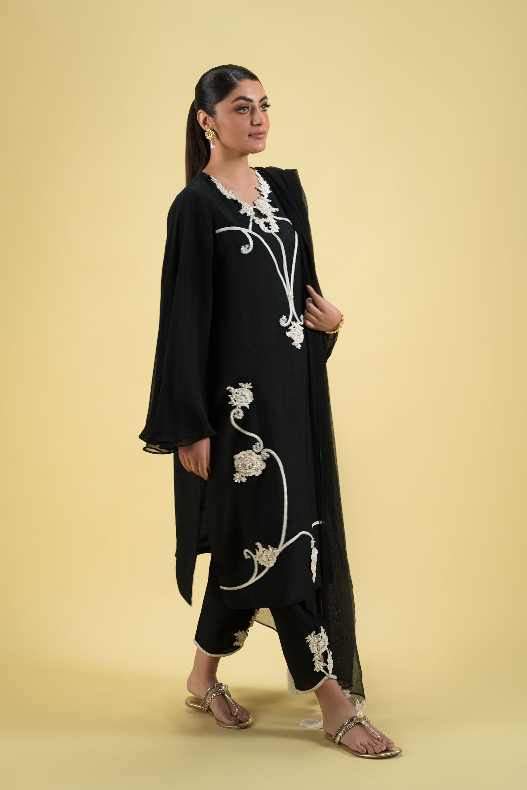 Black Kurta Shalwar Set (D-11-B)
