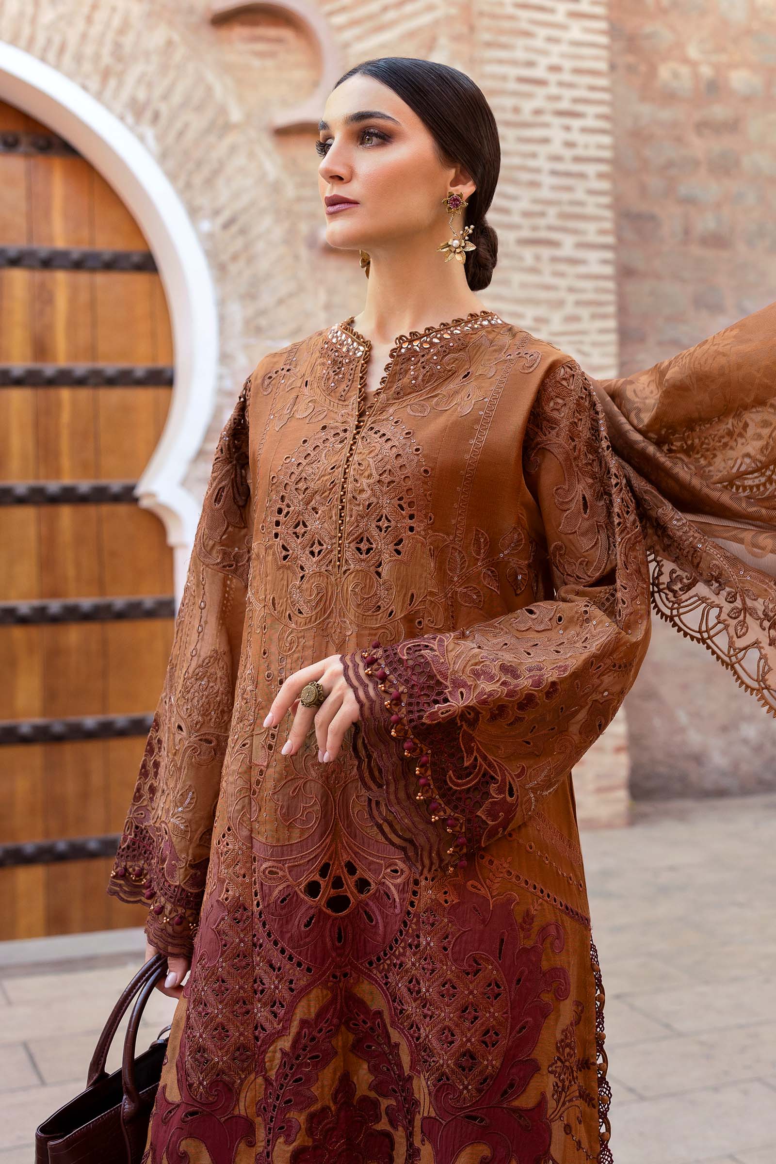 https://cdn.shopify.com/s/files/1/0620/8788/9062/files/D-1BCloseup_D_7618a0e8-e383-4d17-af90-1a0d05d1adad.jpg?v=1740208756