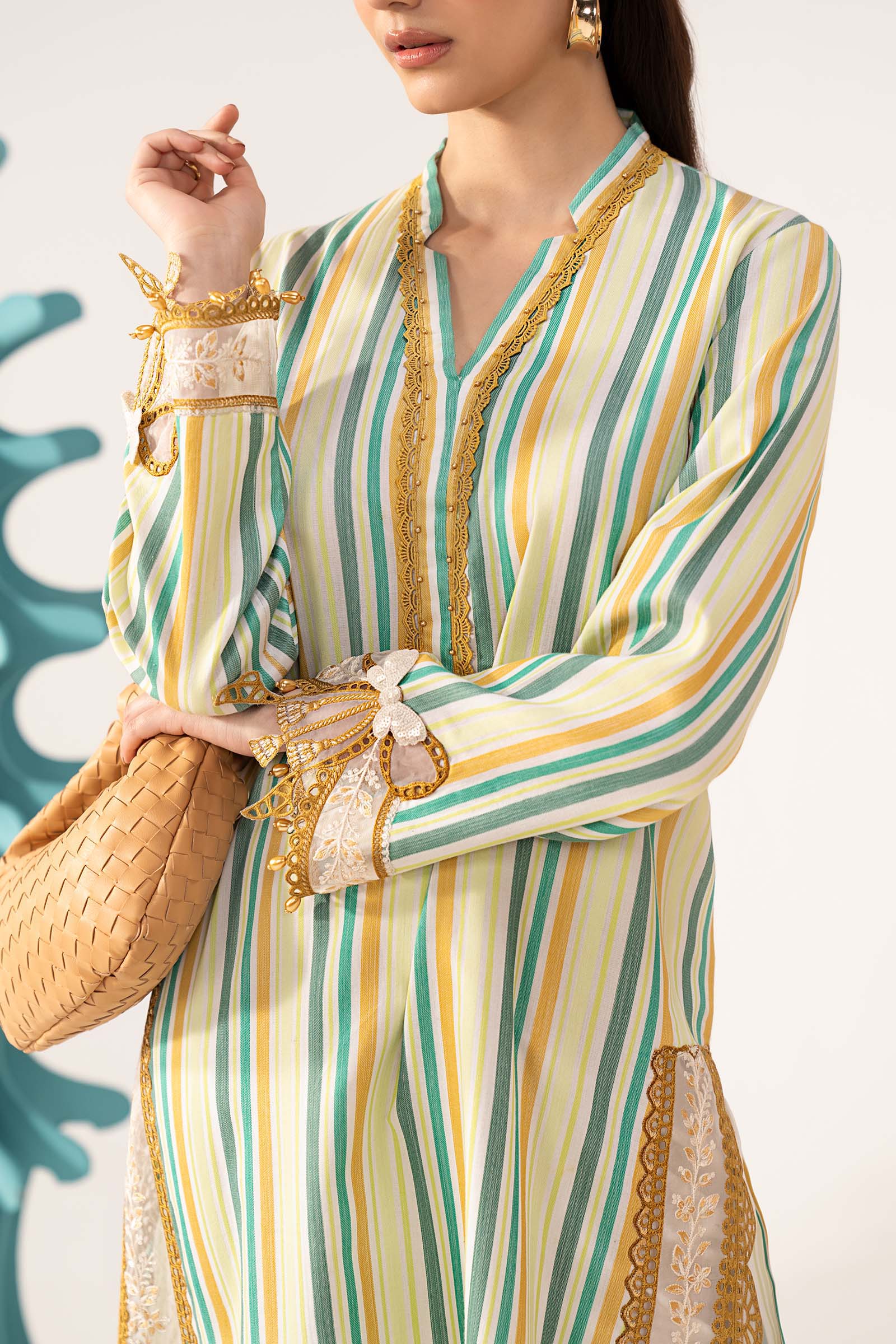 https://cdn.shopify.com/s/files/1/0620/8788/9062/files/D-2BCloseup_F_f458b1da-4675-4515-8c9c-7ab59fe040e4.jpg?v=1778239207