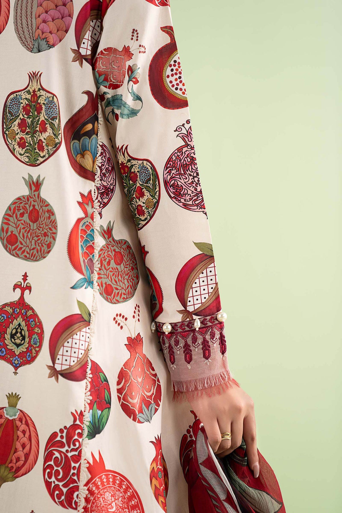 3 Piece Embroidered Lawn Suit - MS2903A-SML-00A