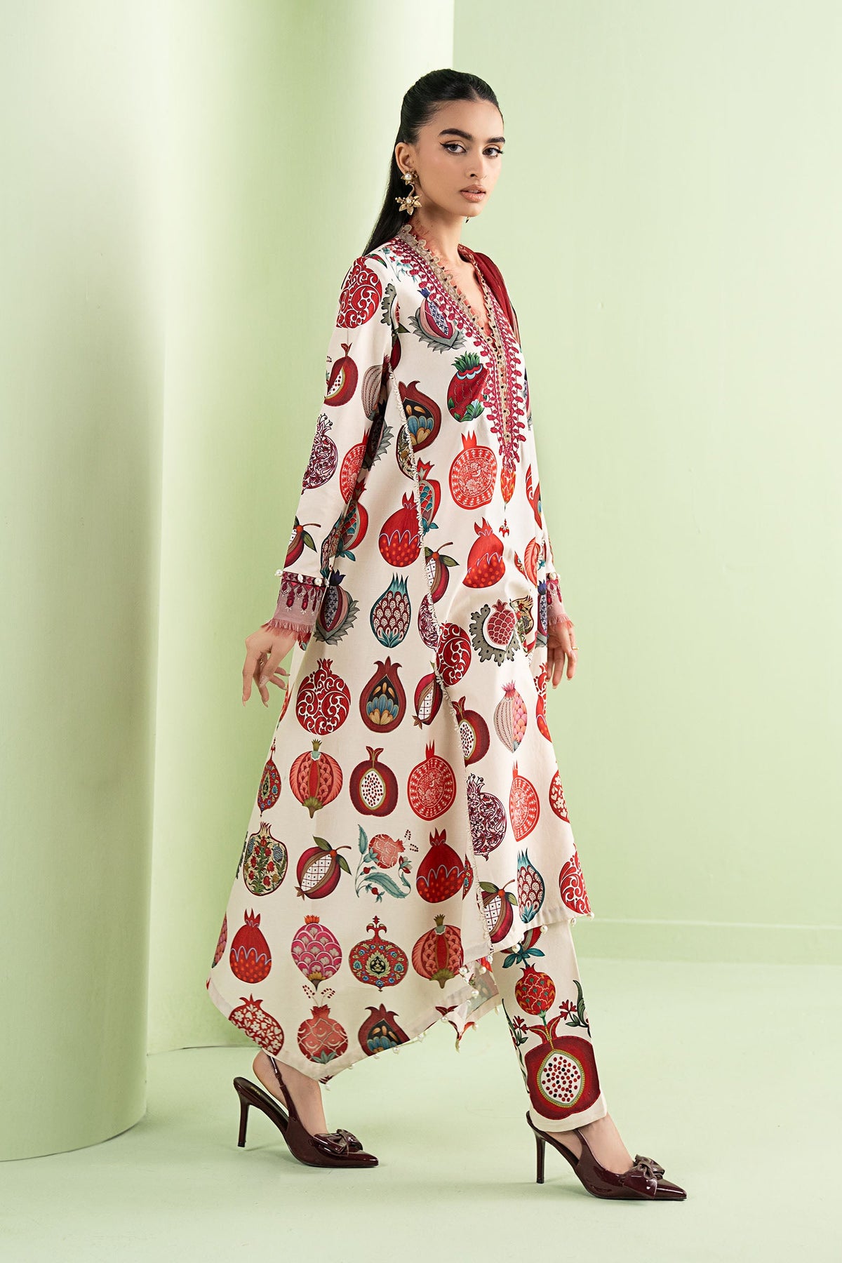 3 Piece Embroidered Lawn Suit - MS2903A-SML-00A