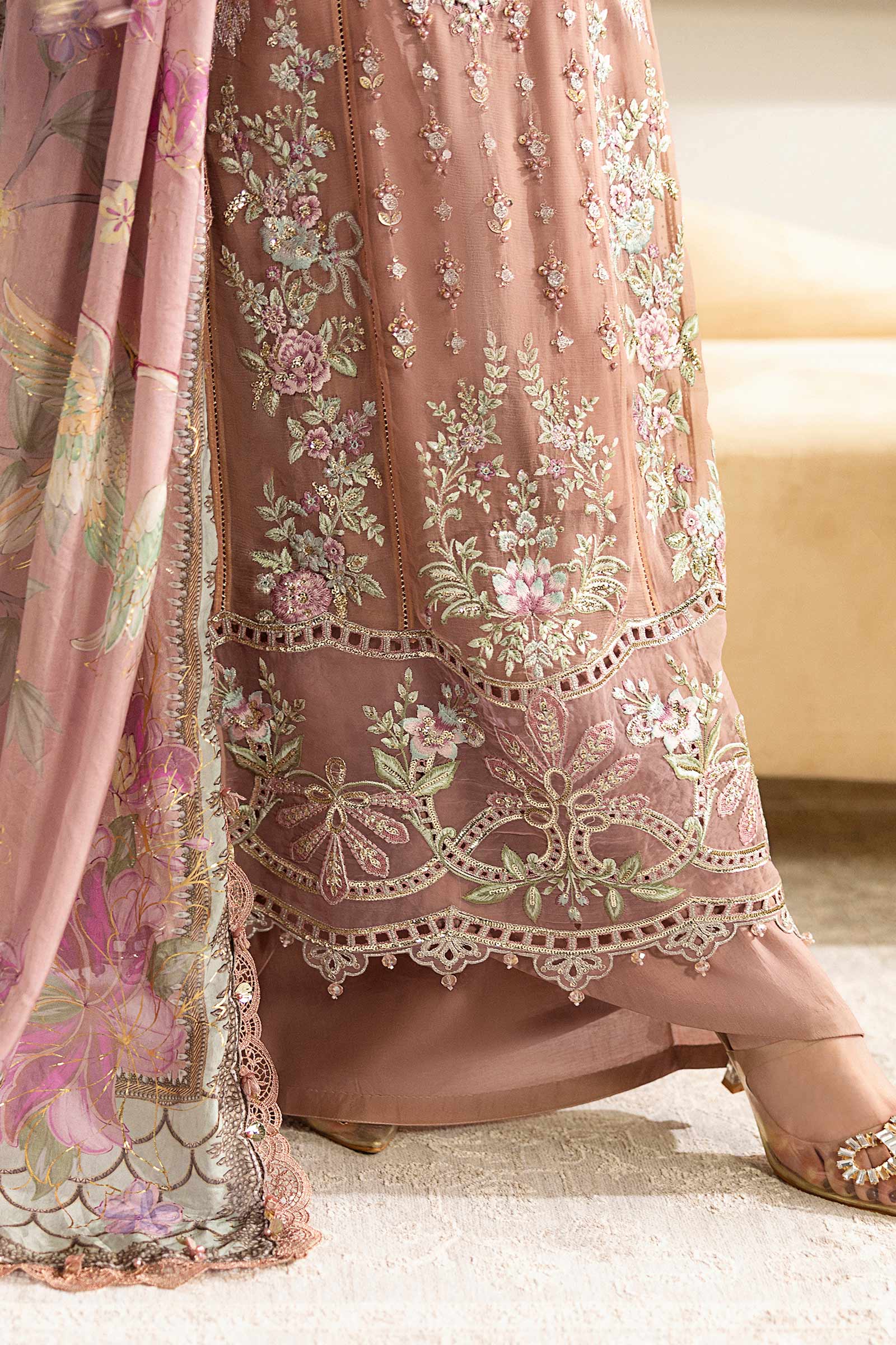 Maria B – MPC-25-105 Tea Pink Chiffon Style