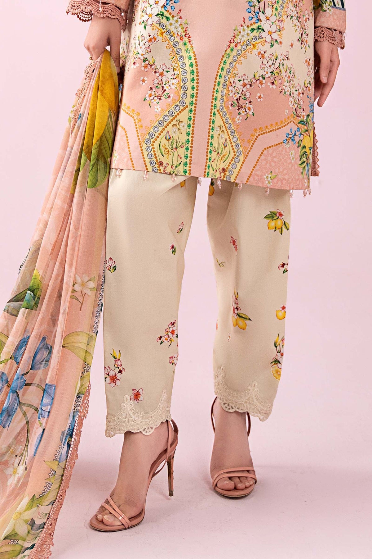 3 Piece Embroidered Lawn Suit