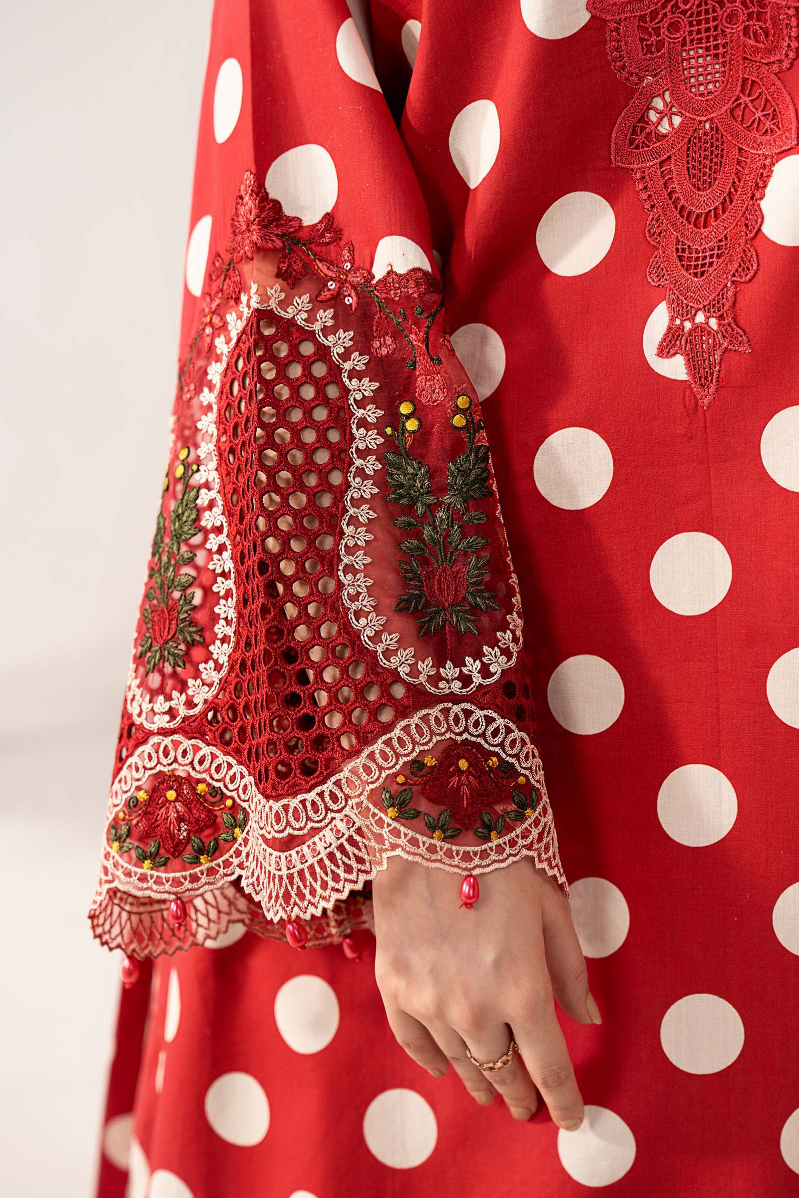 3 Piece Embroidered Lawn Suit