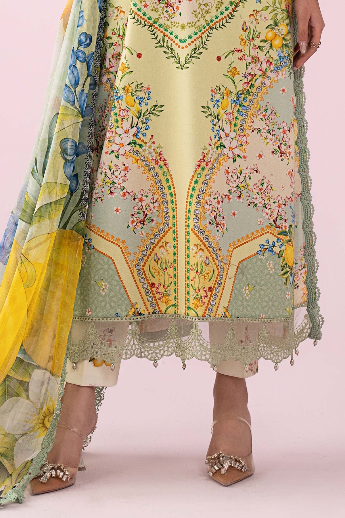 3 Piece Embroidered Lawn Suit - MS2908B-SML-00B