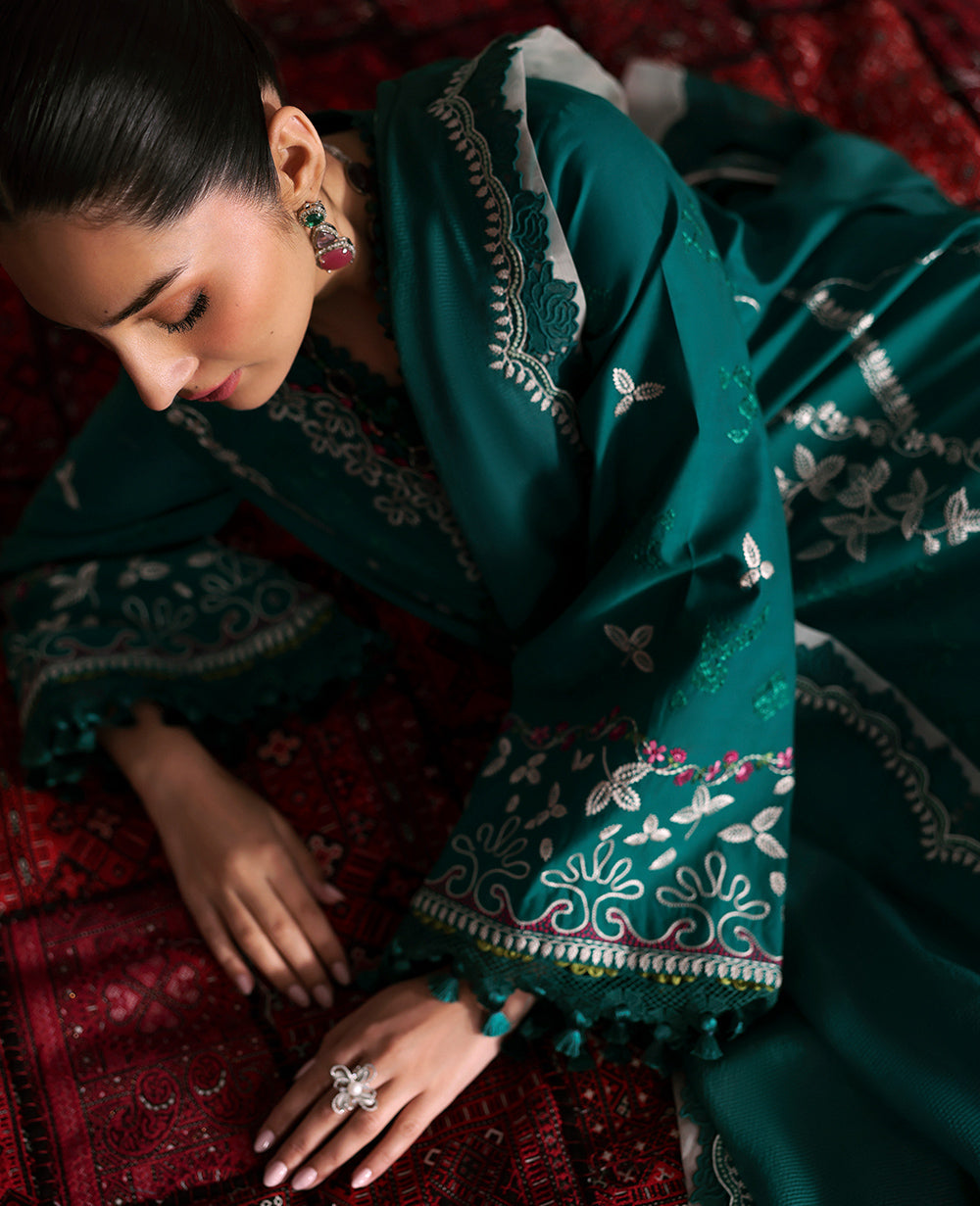Republic Womenswear