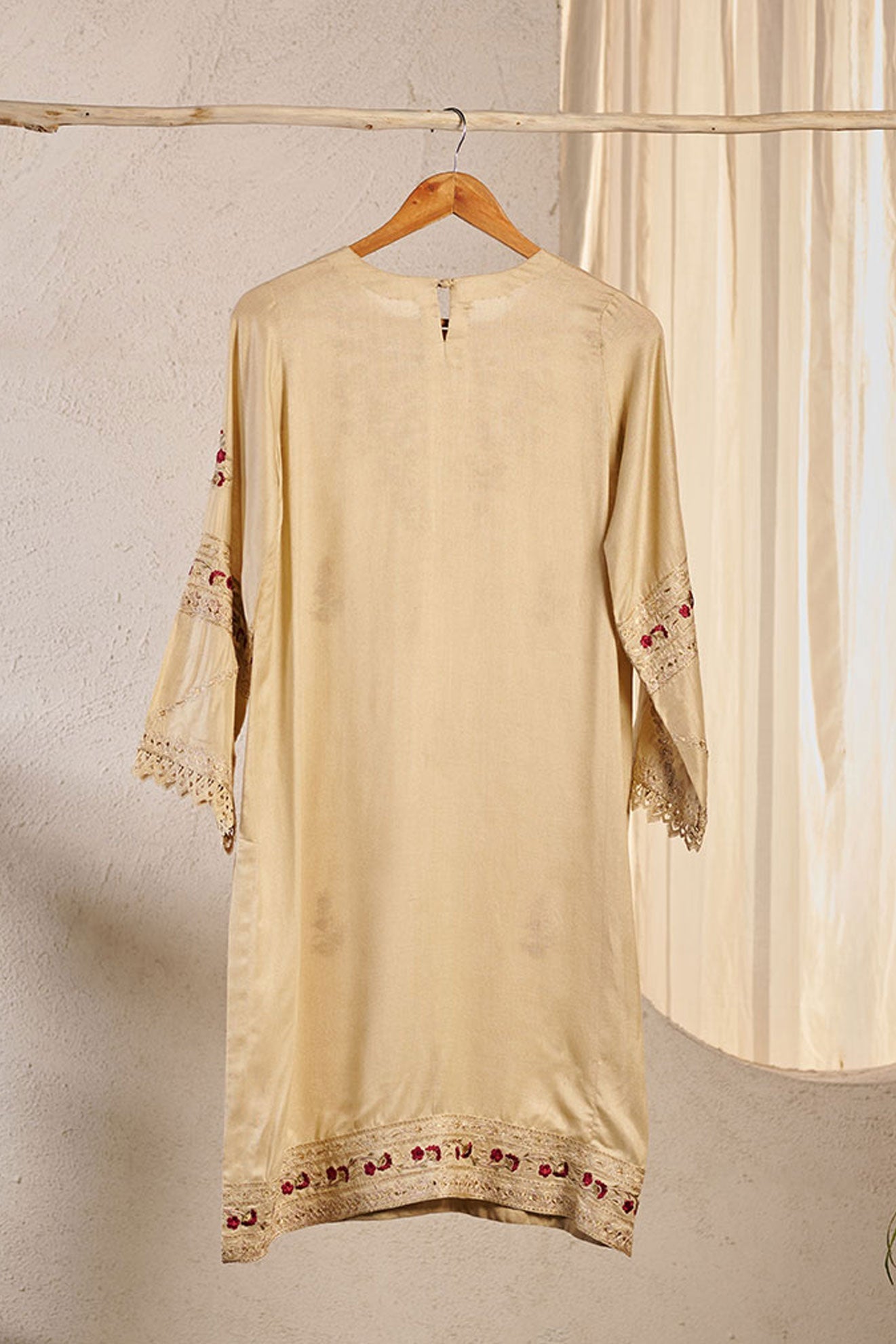 https://cdn.shopify.com/s/files/1/0587/3080/7460/products/DA-1563edited2.jpg?v=1736415579